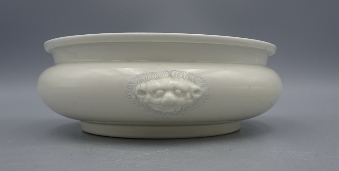 CHINESE BLANC DE CHINE FOO DOG CENSER (1 of 12)