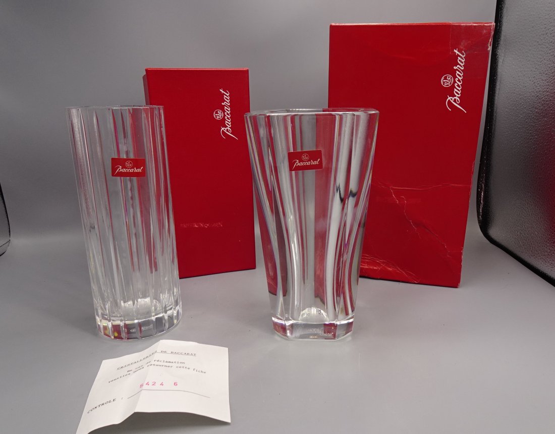 TWO BACCARAT VASES IN BOX (1 of 9)
