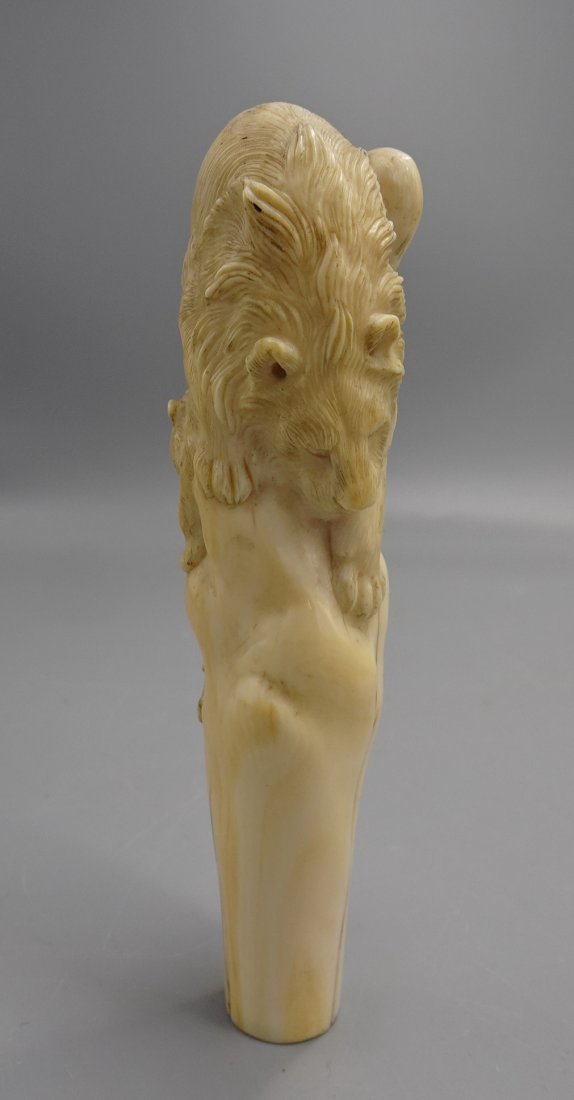 ANTIQUE JAPANESE  PARASOL LION SCULPTURE HANDLE (1 of 9)