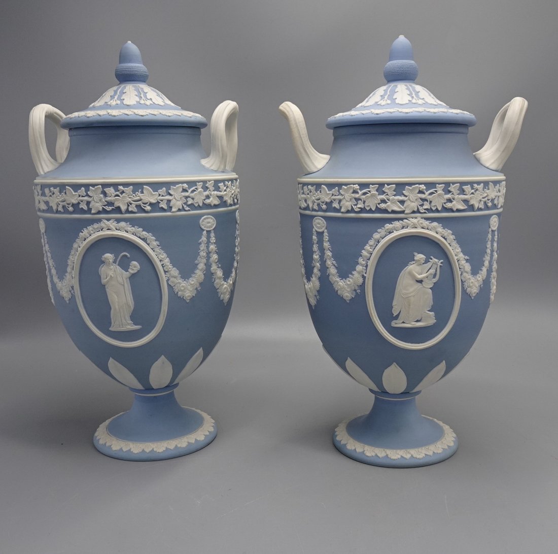 PAIR OF  JASPERWARE WEDGWOOD COVERED JARS URN (1 of 10)