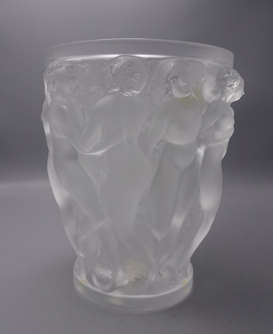 BEAUTIFUL LARGE LALIQUE CRYSTAL  VASE SIGNED (1 of 7)