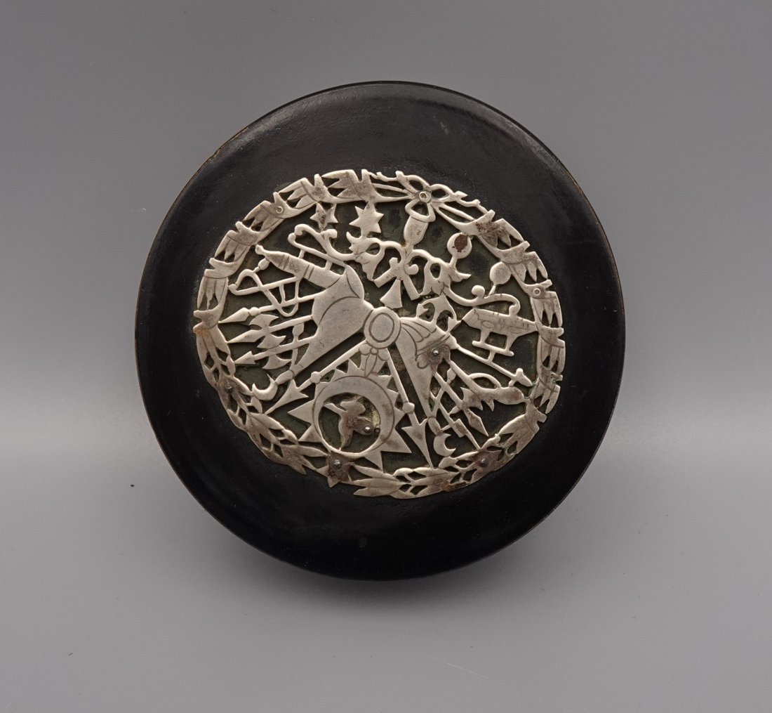 ANTIQUE TURKISH WOOD SILVER COAT OF ARMS SNUFF BOX (1 of 5)
