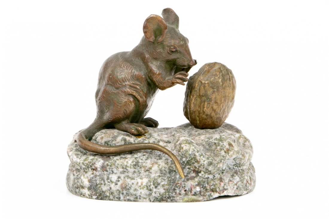 ANTIQUE FRENCH Clovis-Edmond MASSON (1858-1913) MOUSE EATING WALNUT ON GRANITE SCULPTURE: A whimsical bronze sculpture of a mouse feeding on a perched walnut and both surmounted on a granite base. The base is signed lower front C. Masson.Dimensions: 3 3/4" W, 2 1/2" D, 3 3/4" HCondition: O