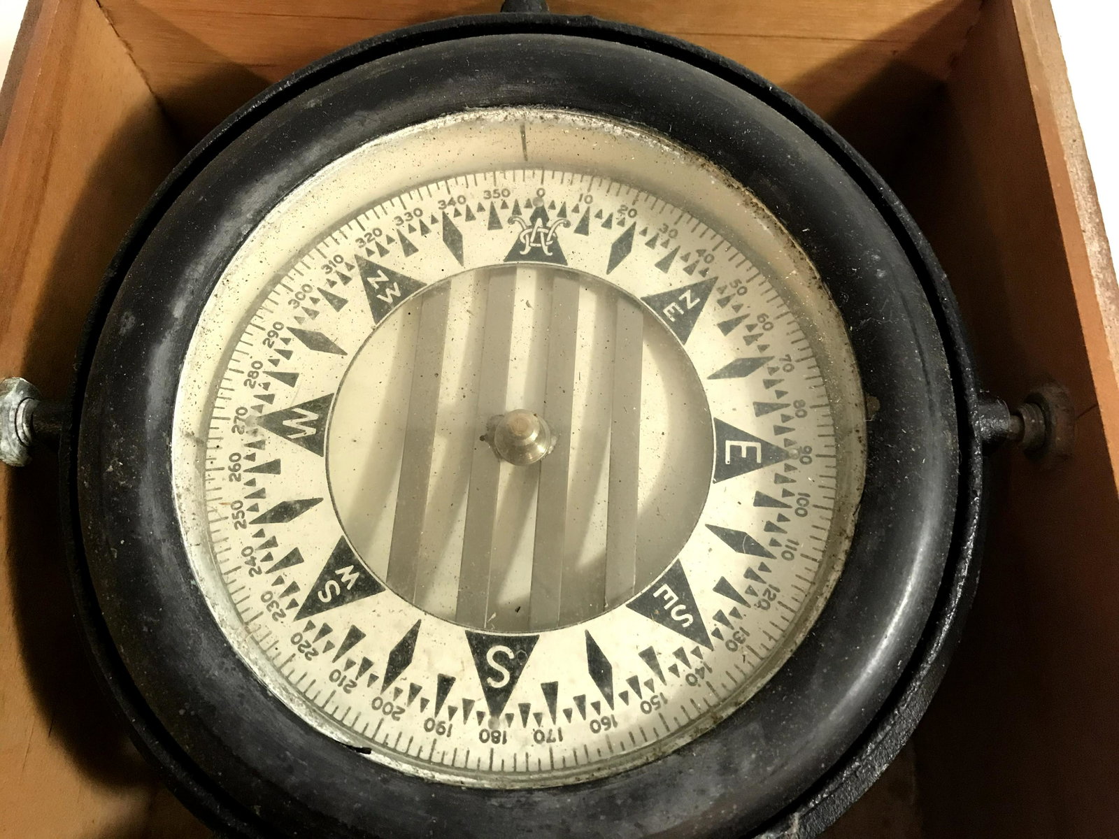 WILCOX Nautical Ship/ Boat COMPASS w/ Box: WILCOX Crittenden Co. Nautical Ship/ Boat COMPASS w/ Box - Maritime Please view all photos as they are part of the description and condition of this Item, Feel free to contact me with questions or pic