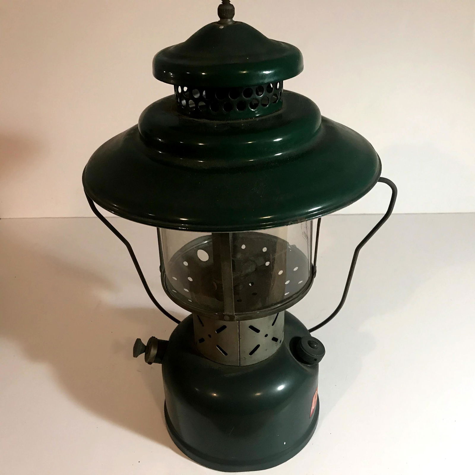 Vintage Coleman Lantern 228 F 1959 D Double Mantle: Vintage Coleman Lantern 228 F 1959 D Double Mantle Nice! Please view all photos as they are part of the description and condition of this Item, Feel free to contact me with questions or picture reques