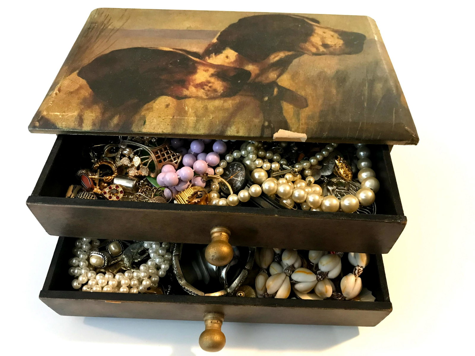 Vintage Dog Jewelry Box with jewelry Nice: Vintage Dog Jewelry Box with jewelry Nice Please view all photos as they are part of the description and condition of this Item, Feel free to contact me with questions or picture requests!. Used Item 