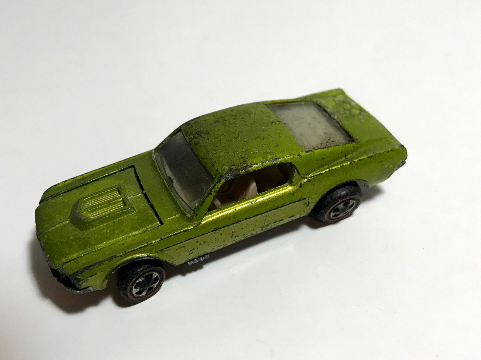 Hot Wheels Redline Custom Mustang Antifreeze: Hot Wheels Redline Custom Mustang / 1968 / USA / Antifreeze / White Interior view all photos as they are part of the description and condition of this Item, Feel free to contact me with questions or p