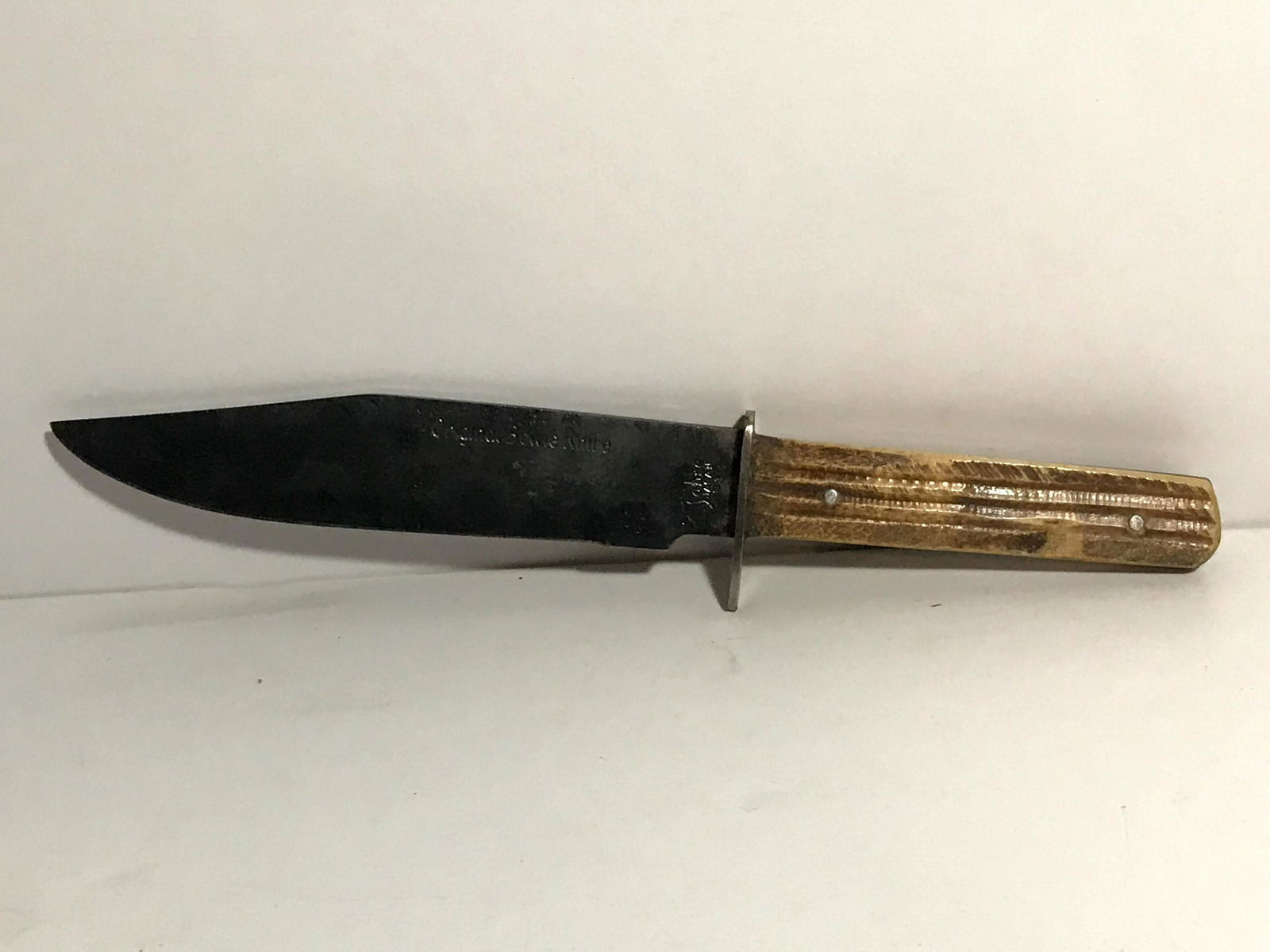 bowie knife vintage Original Japan: bowie knife vintage Original Japan Sabre Please view all photos as they are part of the description and condition of this Item, Feel free to contact me with questions or picture requests Used Item AS