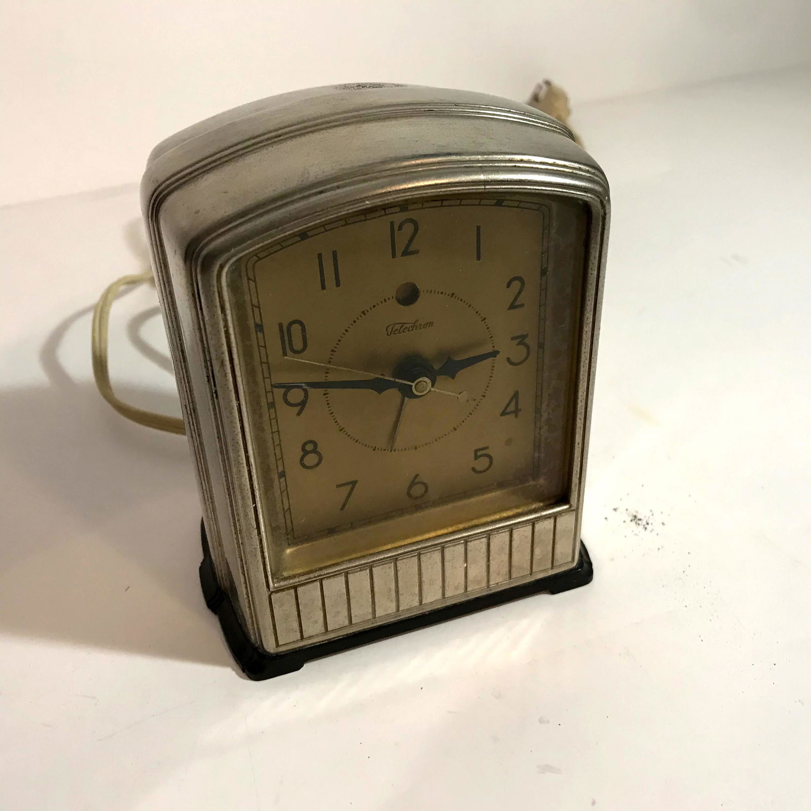 Vintage Art Deco Telechron Electric Alarm Clock (1 of 4)