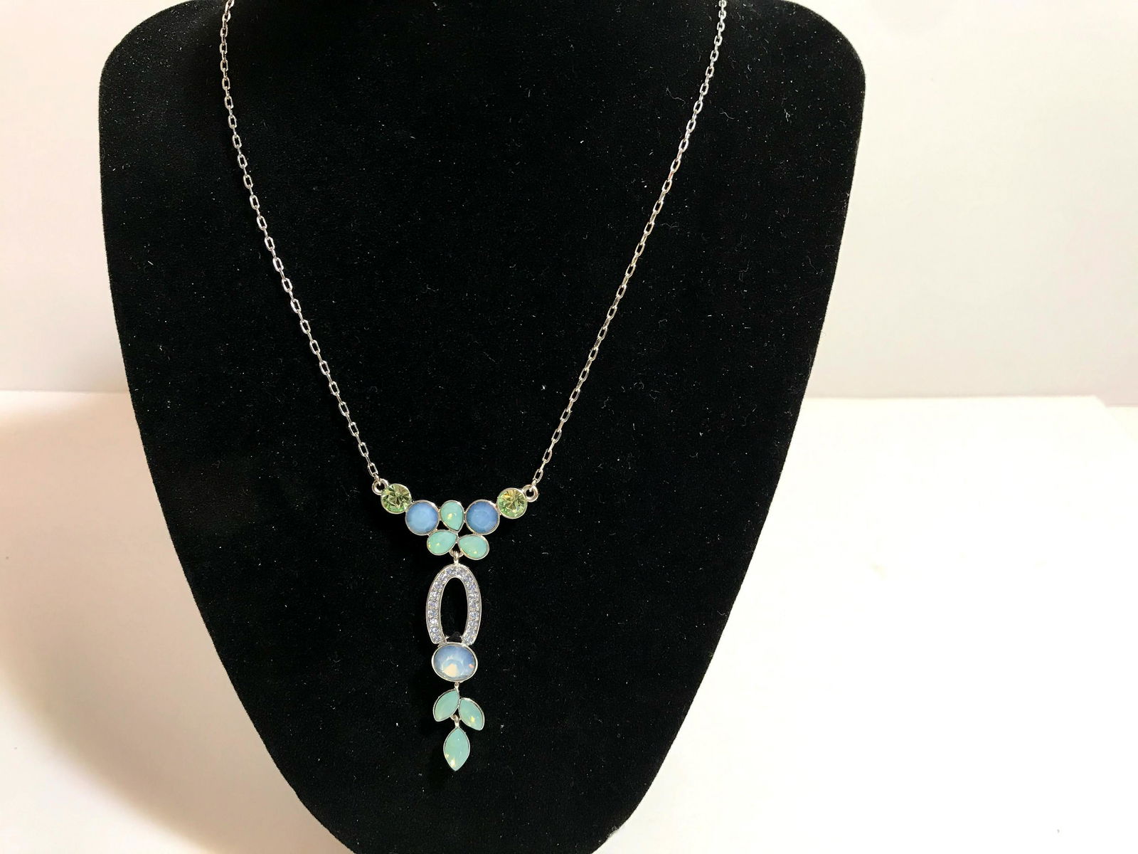 Vintage Givenchy Necklace Awsome Color (1 of 3)