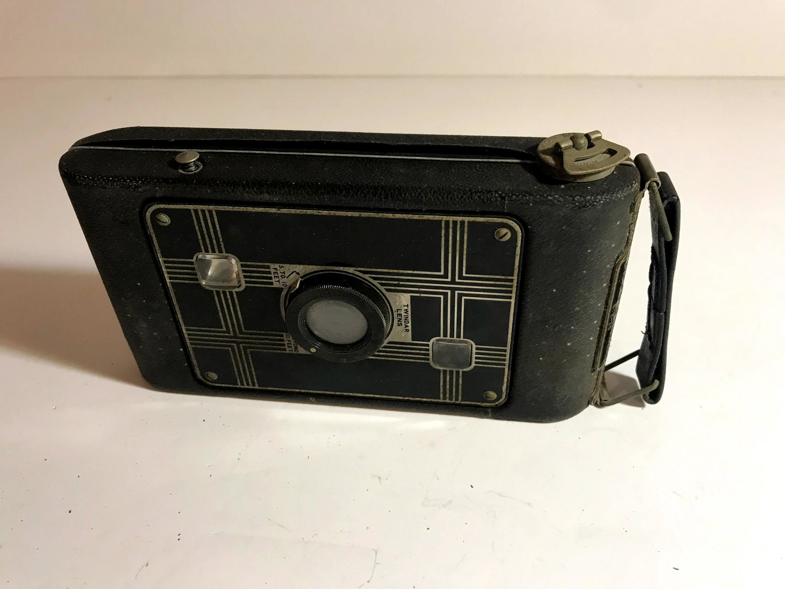 Kodak Jiffy Six-20 Folding Camera Twindar Lens (1 of 5)