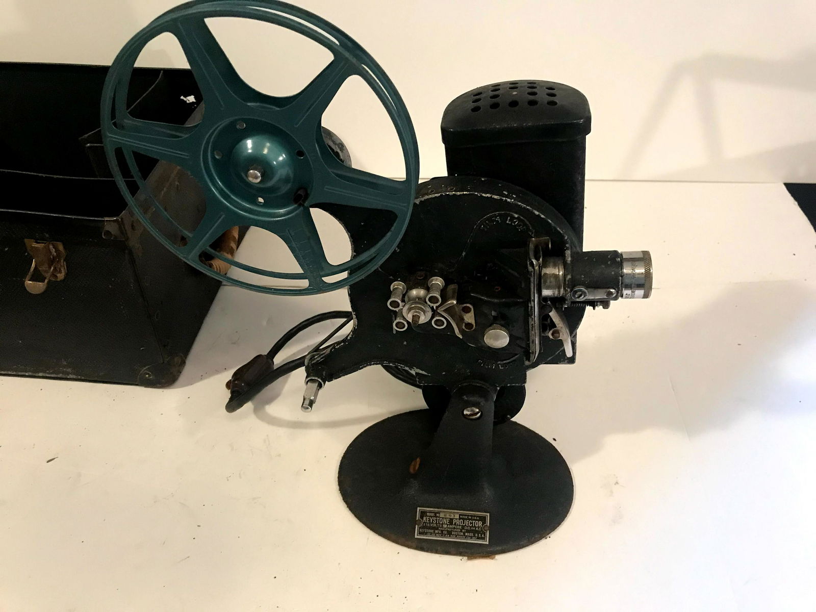 Keystone 16mm Projector Model 863 Rare Model (1 of 6)