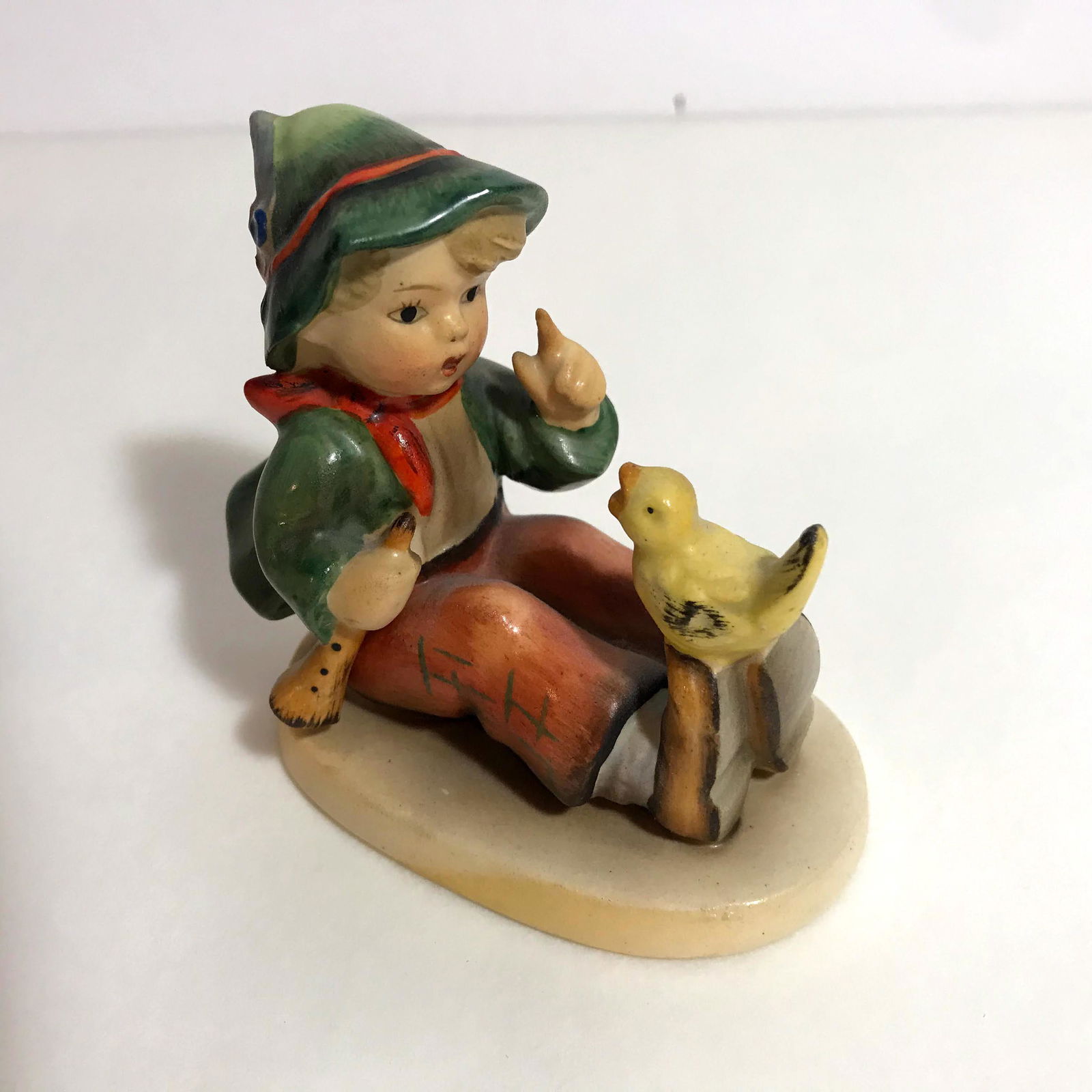 Vintage Hummel Figurine "SINGING LESSON 63 (1 of 5)