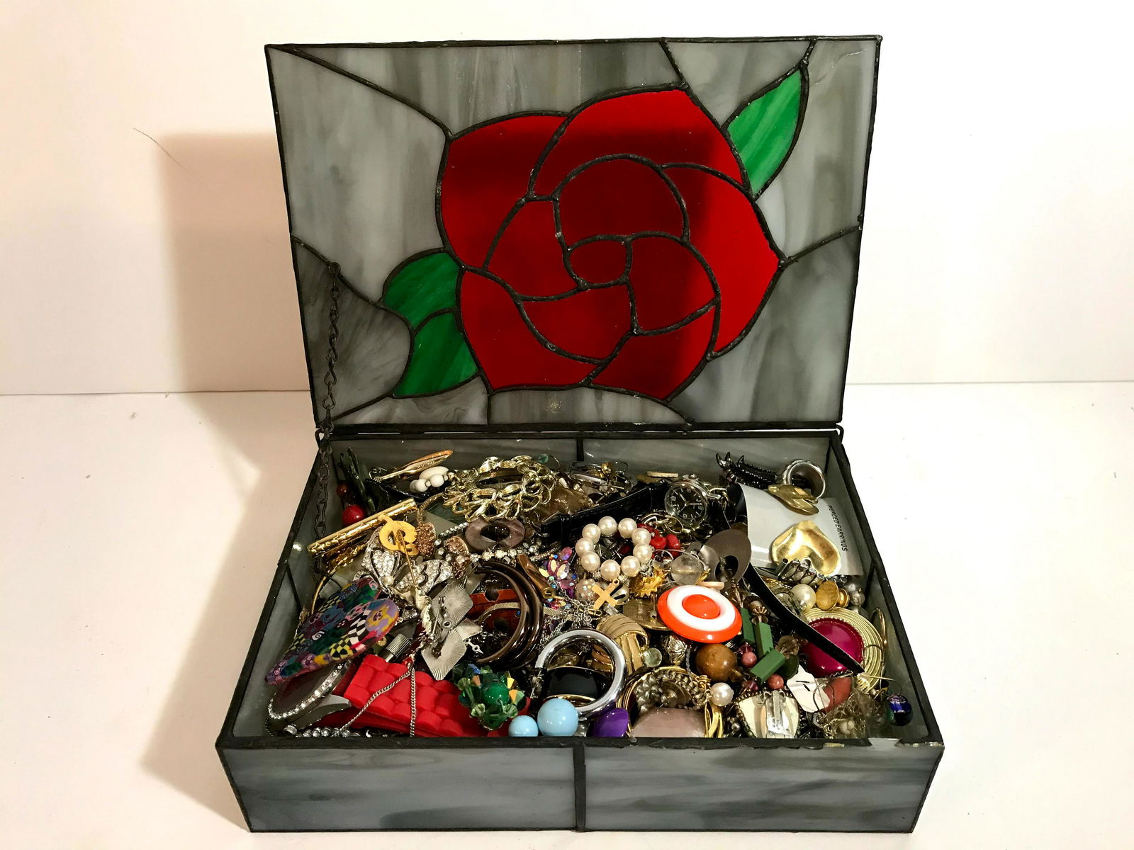 Vintage stained glass Jewelry box filled (1 of 4)