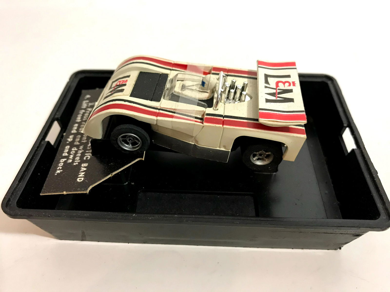 Vintage new AFX Race Car: Vintage new AFX Race Car Please view all photos as they are part of the description and condition of this Item, Feel free to contact me with questions or picture requests Used Item AS IS