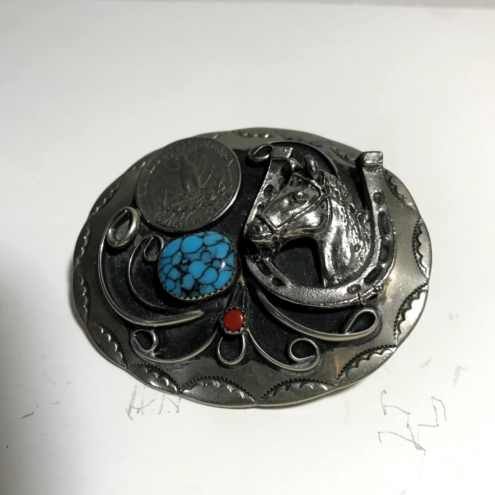 Indian style turquoise belt buckle: Indian style turquoise belt buckle Please view all photos as they are part of the description and condition of this Item, Feel free to contact me with questions or picture requests Used Item AS IS