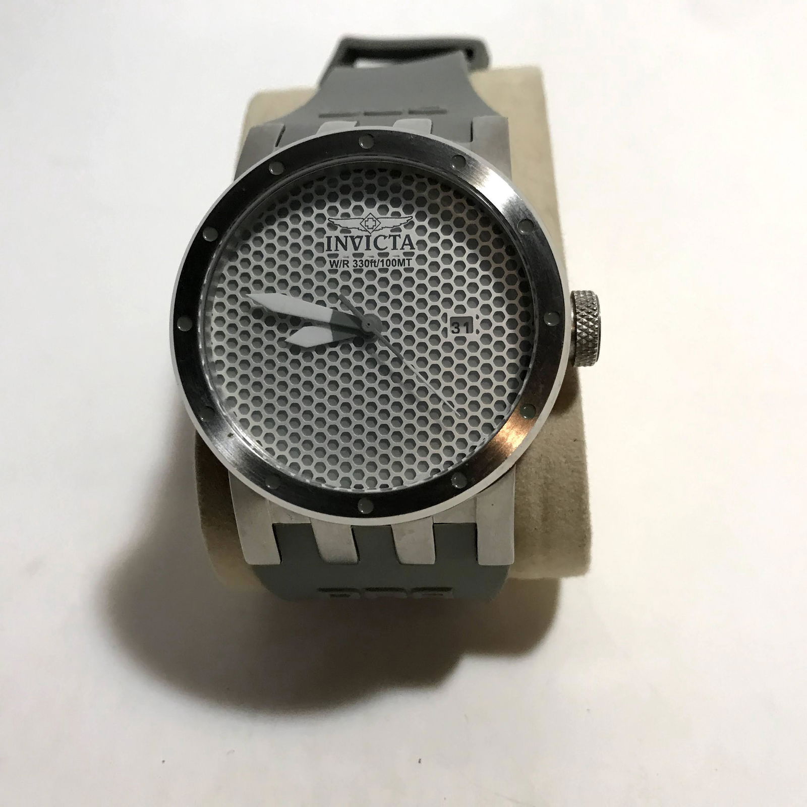 Invicta Mens 10423 DNA Mesh Sandblast Grey Watch (1 of 5)