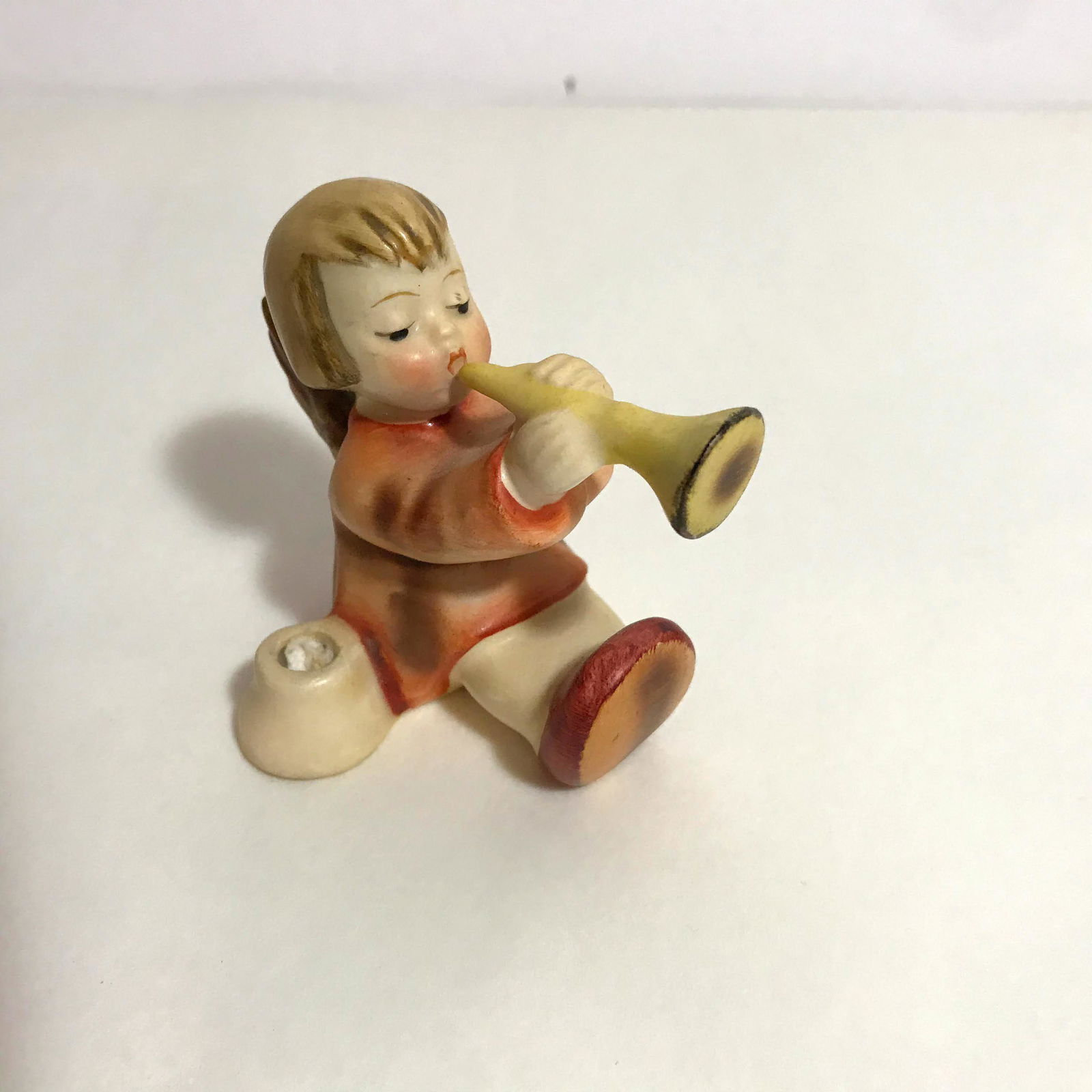 Vintage Hummel Goebel Angel wHorn Figurine Candle (1 of 4)