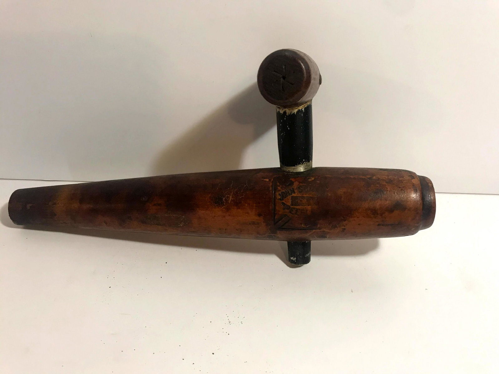 Vintage Wood Tap Spigot Wine Beer Whiskey Barrel: Vintage Wood Tap Spigot Wine Beer Whiskey Barrel Please view all photos as they are part of the description and condition of this Item, Feel free to contact me with questions or picture requests Used 