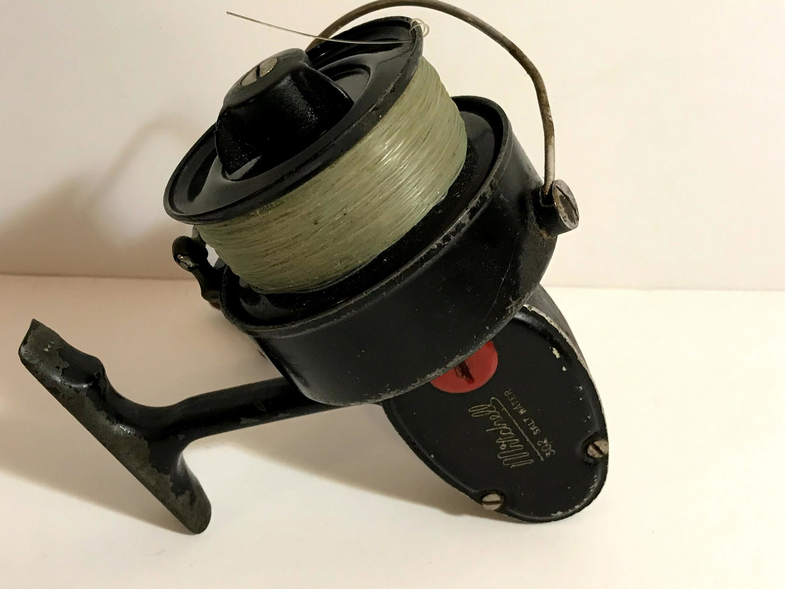 Garcia Mitchell 302 fishing Spinning Reel vintage: Garcia Mitchell 302 salt water fishing Spinning Reel mint vintage Please view all photos as they are part of the description and condition of this Item, Feel free to contact me with questions or pictu