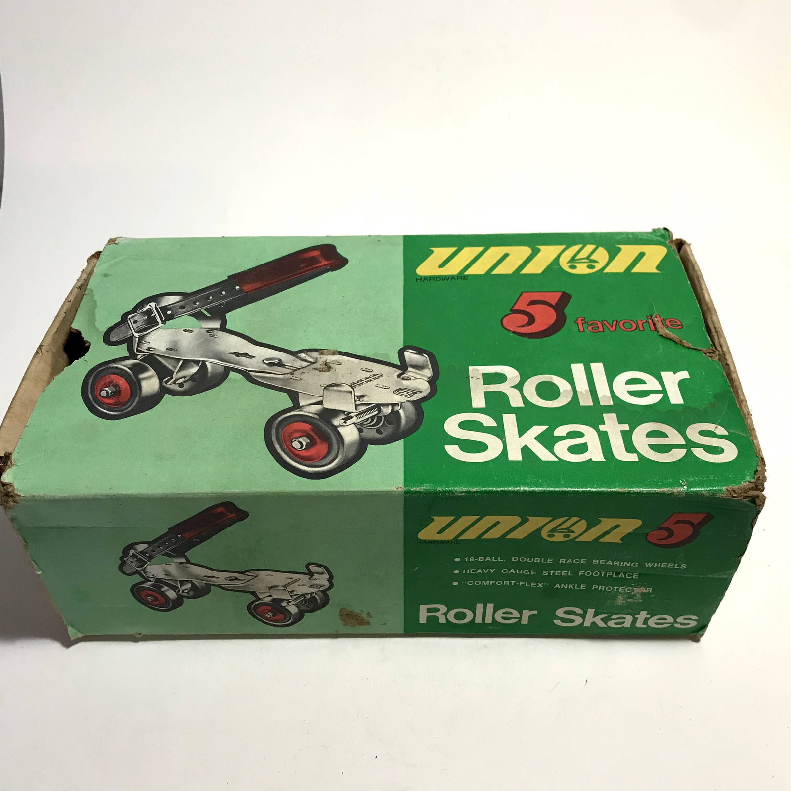 Antique Union Hardware Company #5 Roller skates: Antique Union Hardware Company #5 Roller skates With Straps And Key Please view all photos as they are part of the description and condition of this Item, Feel free to contact me with questions or pic