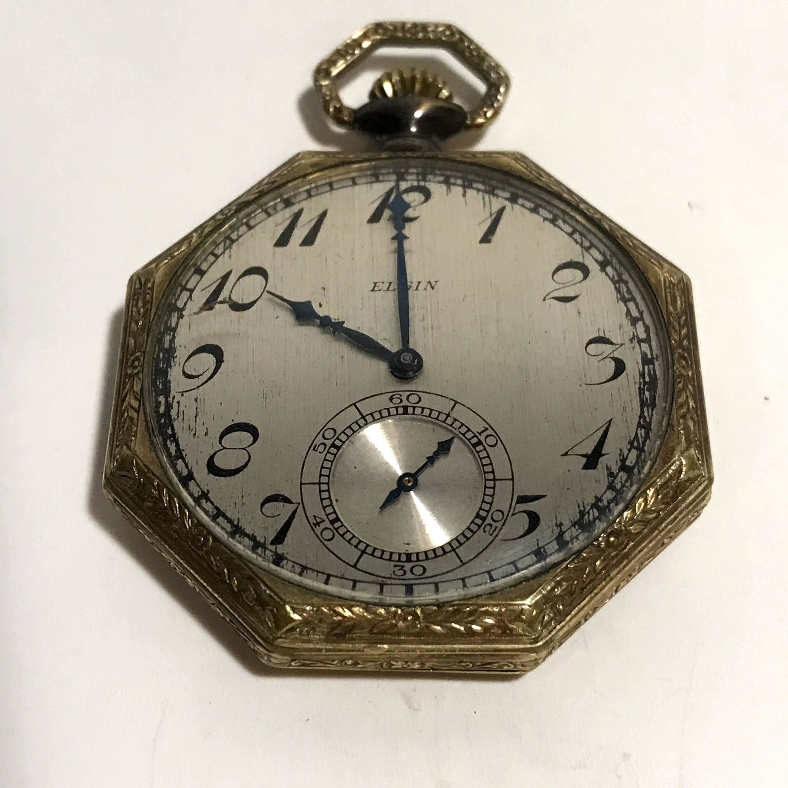 Elgin Supreme Gold Filled Hexagone Pocket Watch: Elgin Supreme Gold Filled Hexagone Pocket Watch not working Please view all photos as they are part of the description and condition of this Item, Feel free to contact me with questions or picture req
