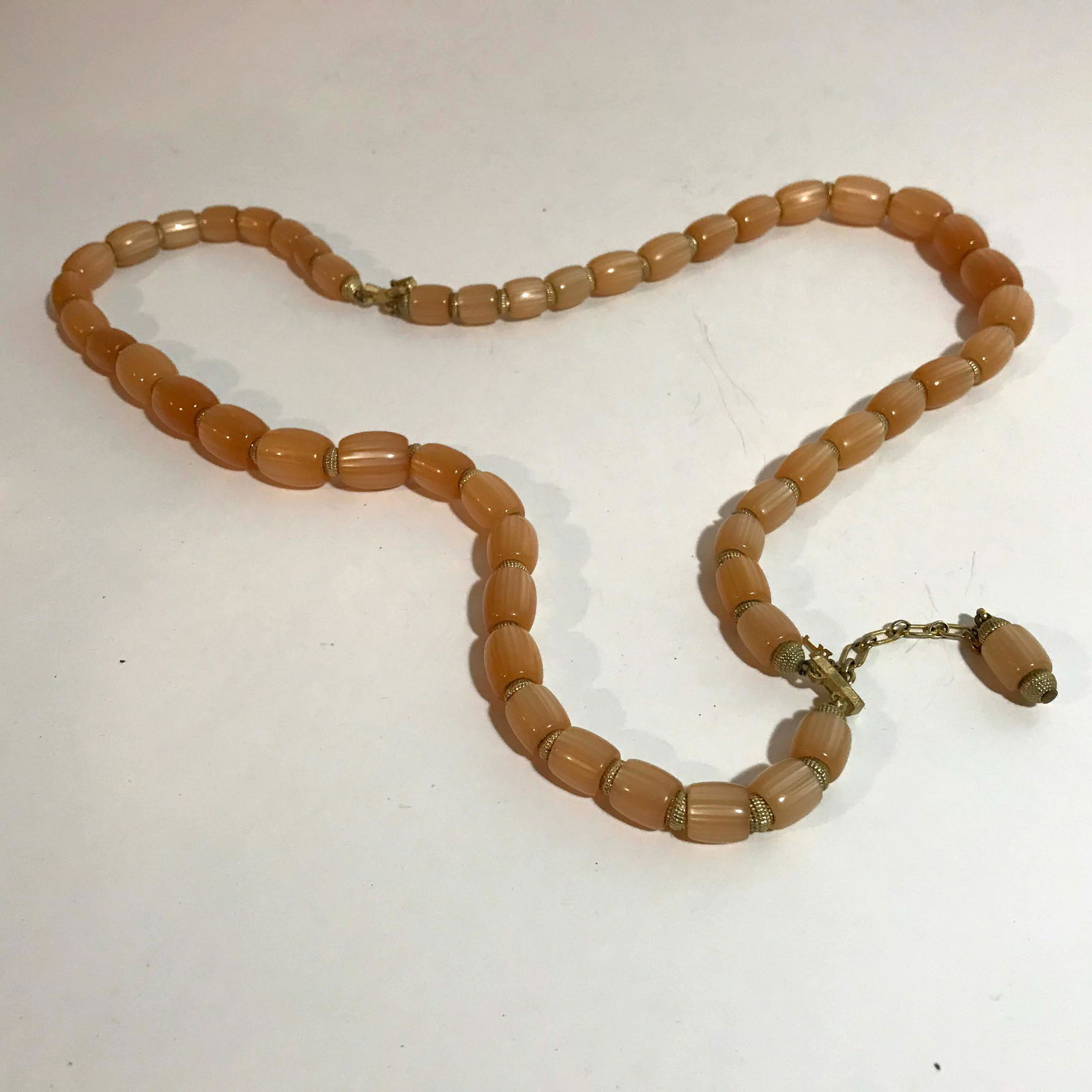 Signed Butter Scotch TRIFARI Necklace: Vintage Signed Butter Scotch TRIFARI Necklace Please view all photos as they are part of the description and condition of this Item, Feel free to contact me with questions or picture requests!.