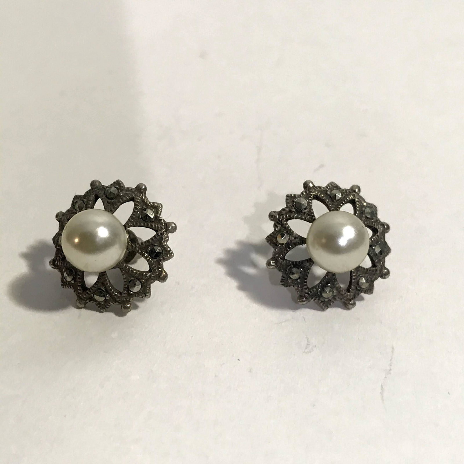 Vintage Sterling Silver Marcasite Faux Pearl Post: Vintage Sterling Silver Marcasite Faux Pearl Post Earrings Please view all photos as they are part of the description and condition of this Item, Feel free to contact me with questions or picture requ