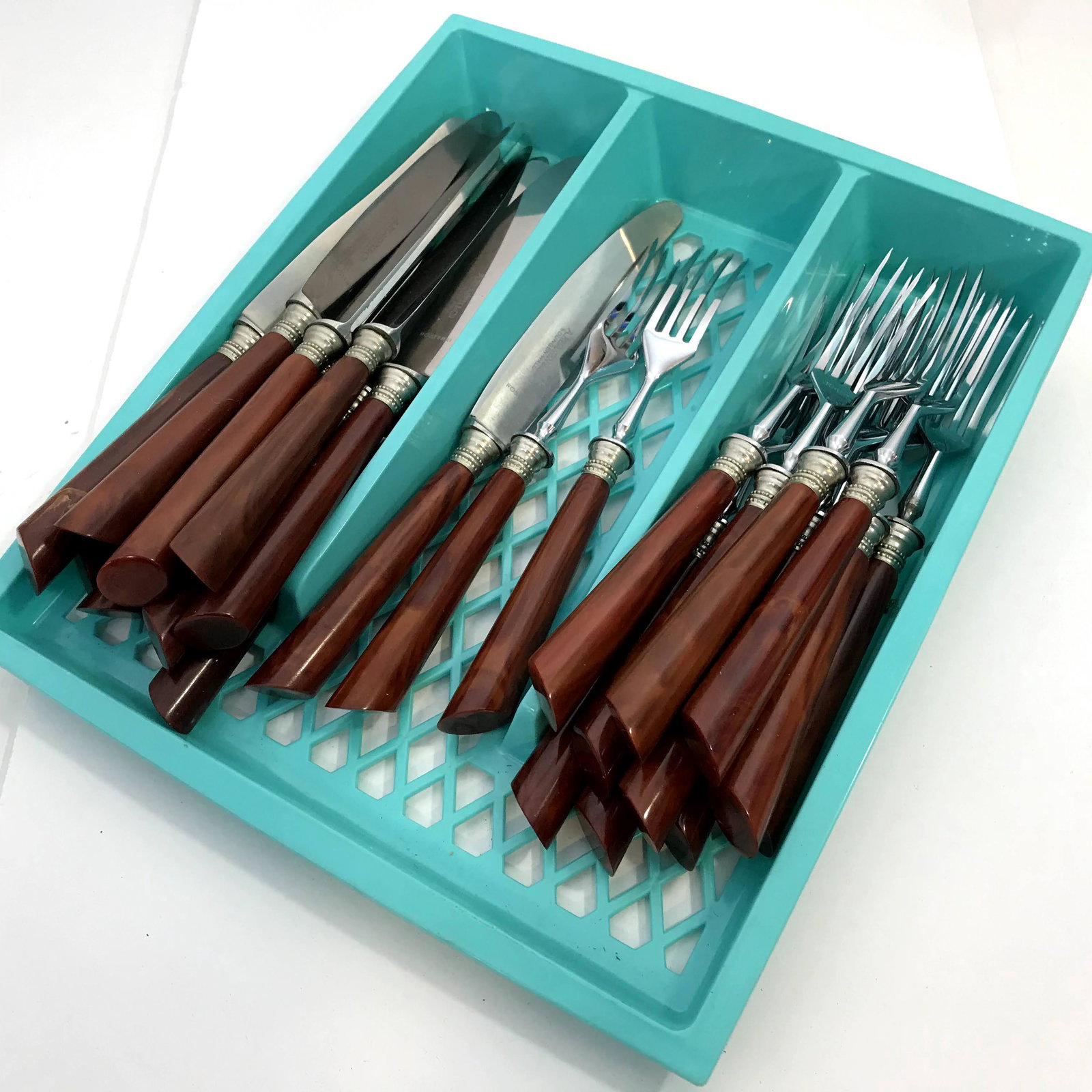 24pc Bakelite Handle Flatware Knives Forks Cutlery: 24pc Bakelite Handle Flatware Knives Forks Cutlery Coffee Swirl Please view all photos as they are part of the description and condition of this Item, Feel free to contact me with questions or picture