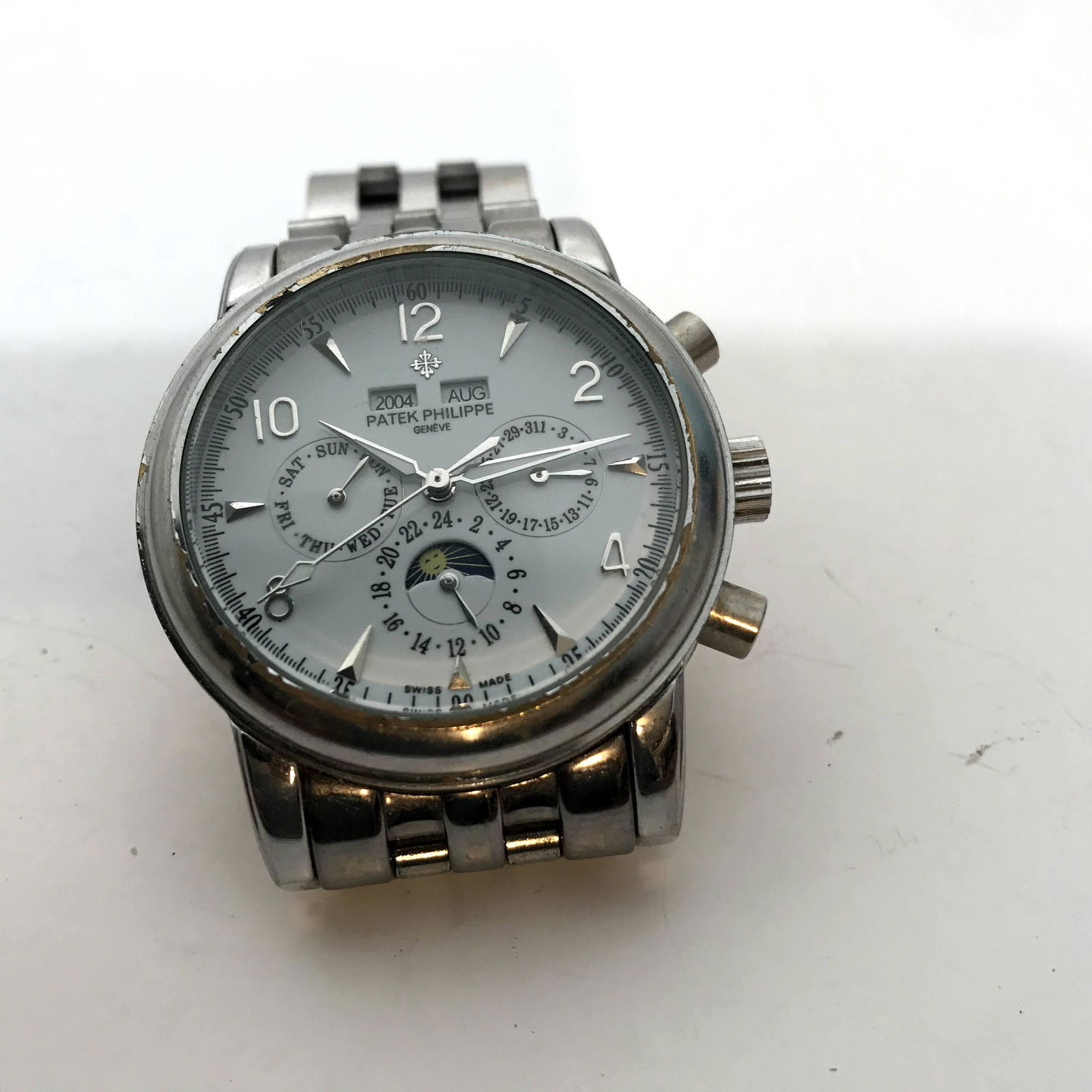 Vintage Watch Patek Philippe geneve swiss made Works: Vintage Watch Patek Philippe geneve swiss made Works Great!!! REF 39701W 750 Please view all photos as they are part of the description and condition of this Item, Feel free to contact me with questio