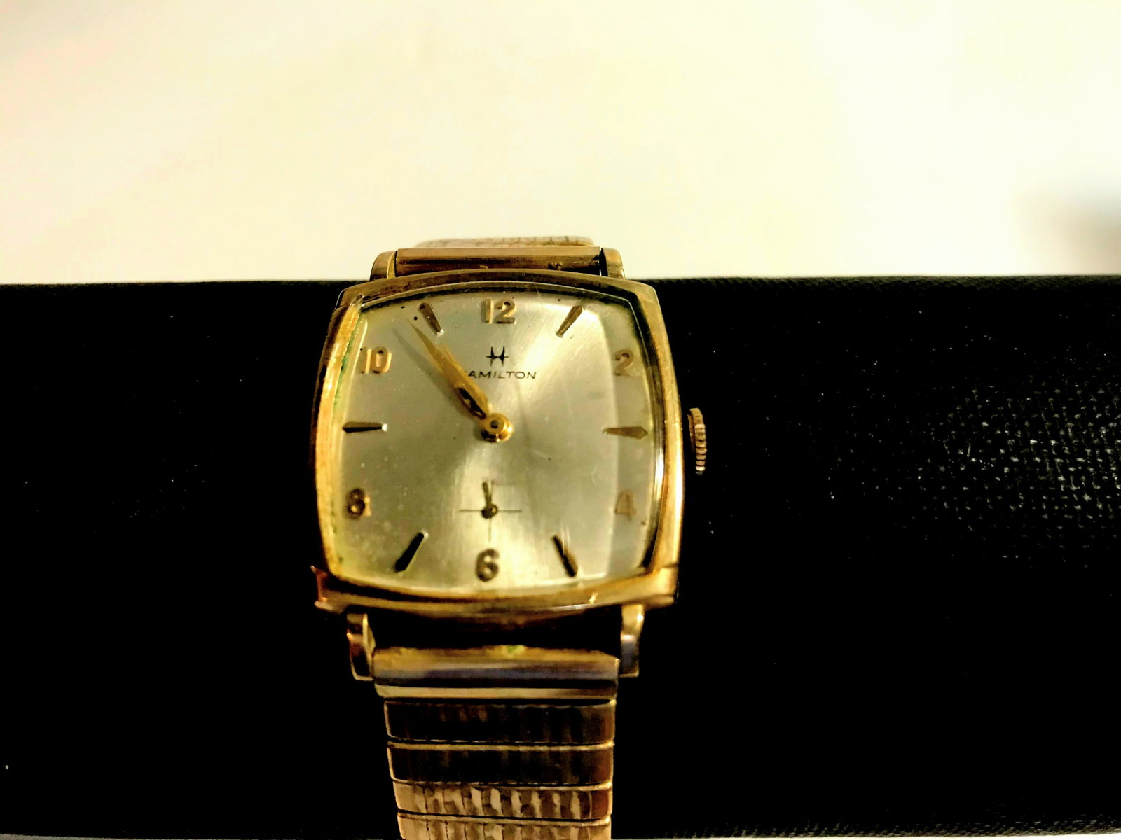 Vintage 10k RGP Hamilton Subsecond 17J Mechanical: Vintage 10k RGP Hamilton Subsecond 17J Mechanical Wristwatch Works Great!!! Please view all photos as they are part of the description and condition of this Item, Feel free to contact me with question