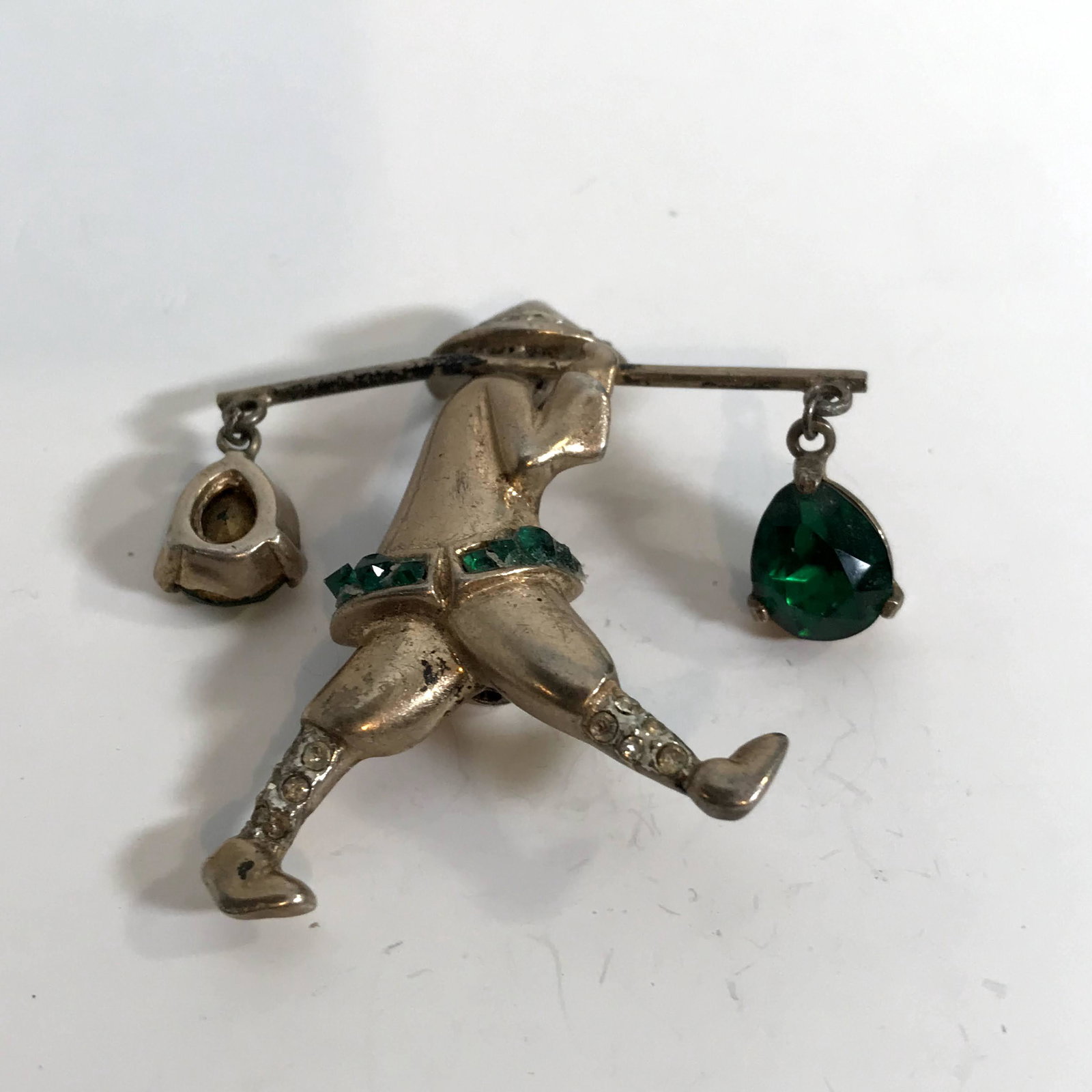 Signed Coro Craft Sterling Oriental Man Water Carrier: Signed Coro Craft Sterling Oriental Man Water Carrier Brooch Pin Rhinestone 2 1/4" Please view all photos as they are part of the description and condition of this Item, Feel free to contact me with q