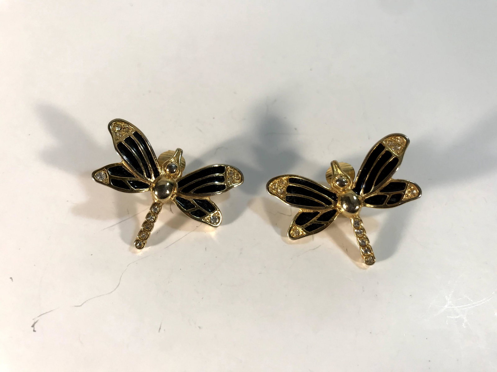 Vintage Diamond Needle Insect Fire fly Clip on Black: Vintage Diamond Needle Insect Fire fly Clip on Black Enamel Earrings Please view all photos as they are part of the description and condition of this Item, Feel free to contact me with questions or pi