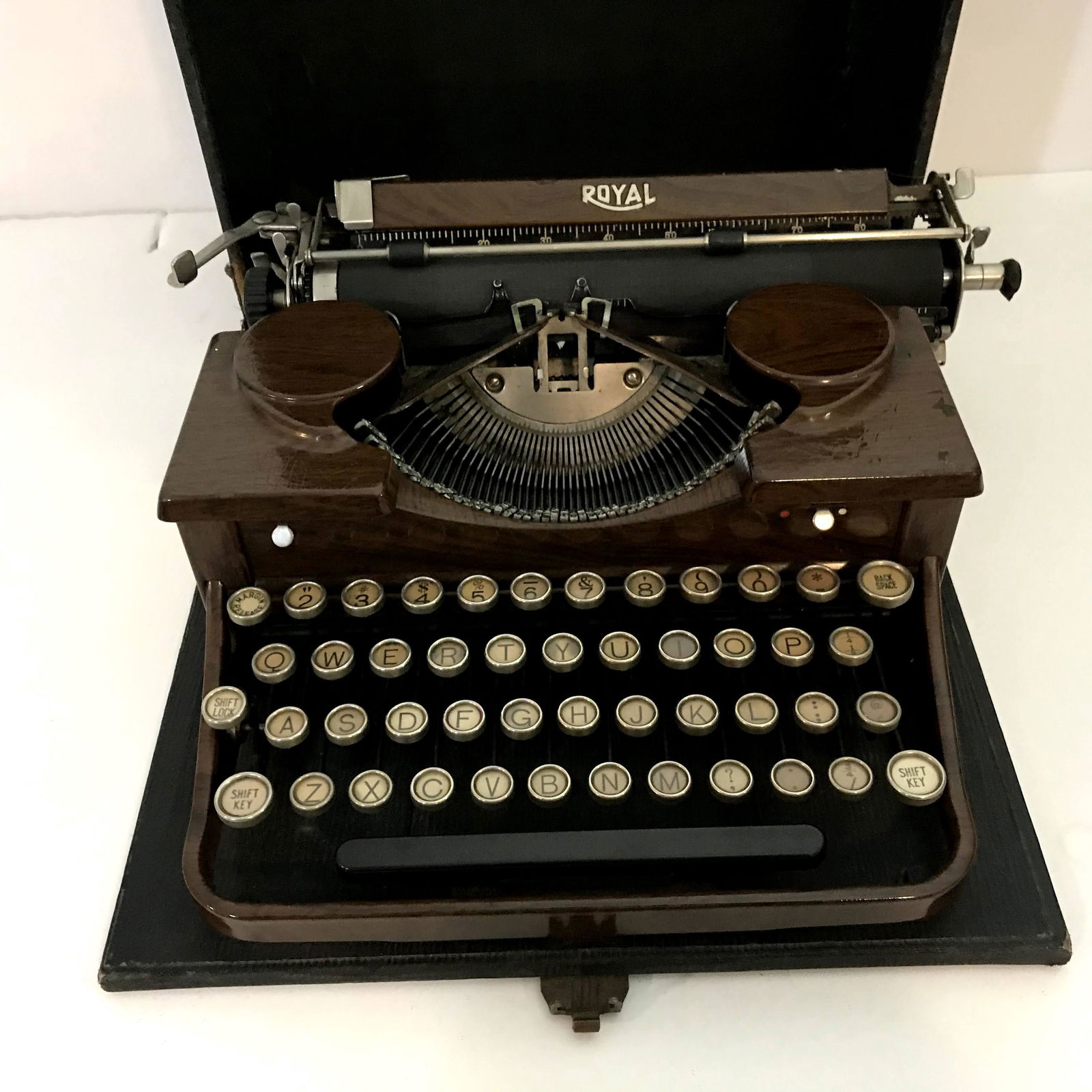 Rare Brown Woodtone 1930s Royal Portable Typewriter (1 of 6)