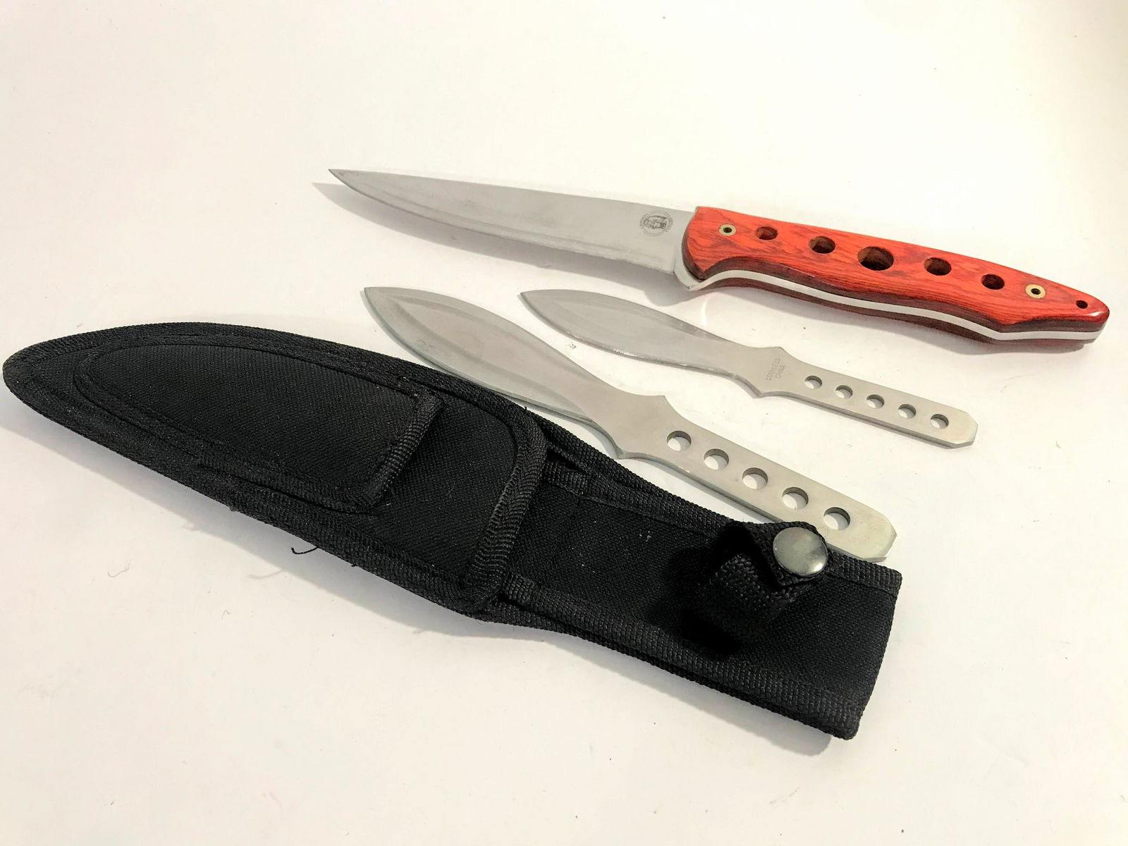 Chipaway Cutlery Hunting Knife Wood Handle With Leather (1 of 4)