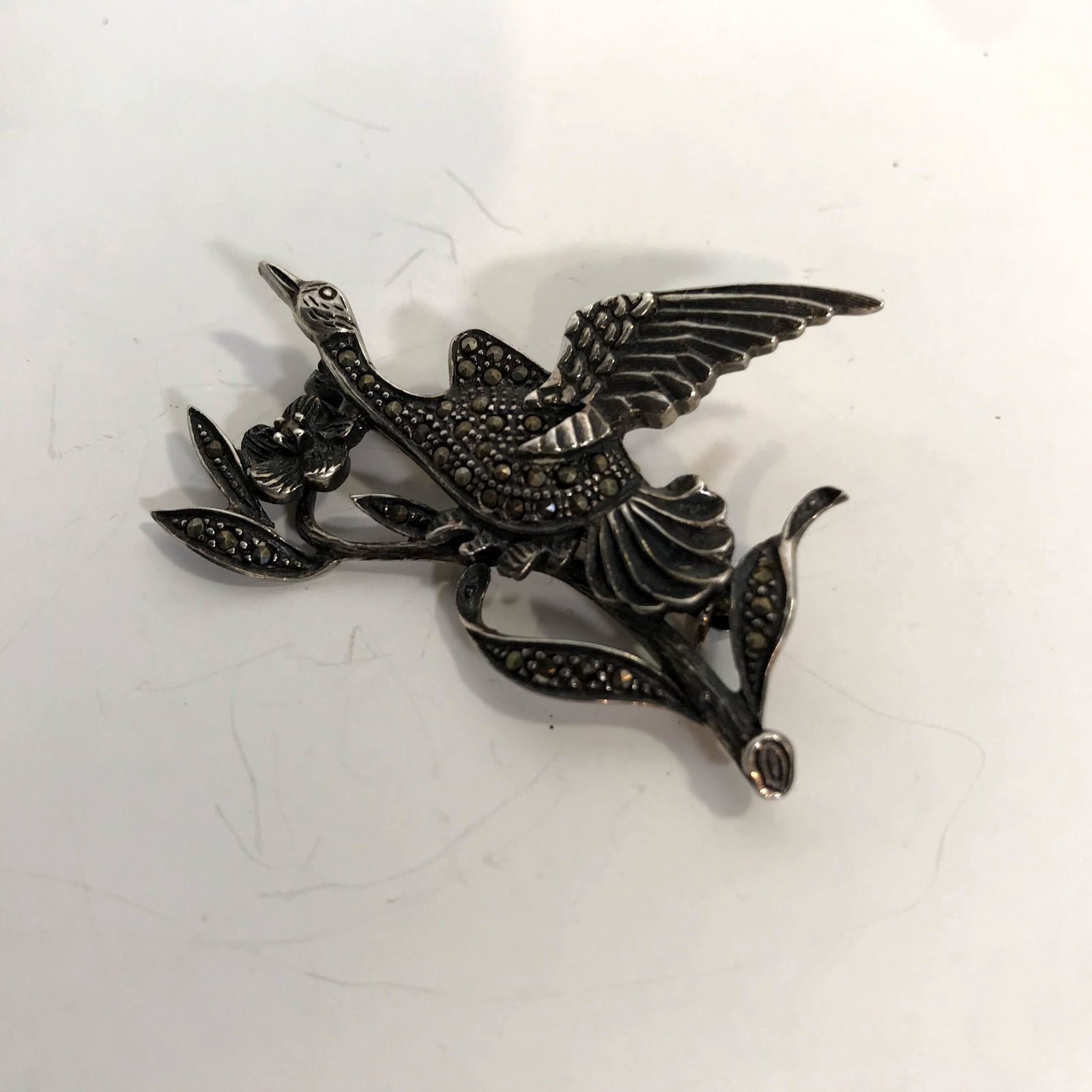 925 Sterling Silver - Vintage Floral Marcasite Flying: 925 Sterling Silver - Vintage Floral Marcasite Flying Duck Brooch Pin 1 3/4" Please view all photos as they are part of the description and condition of this Item, Feel free to contact me with questio