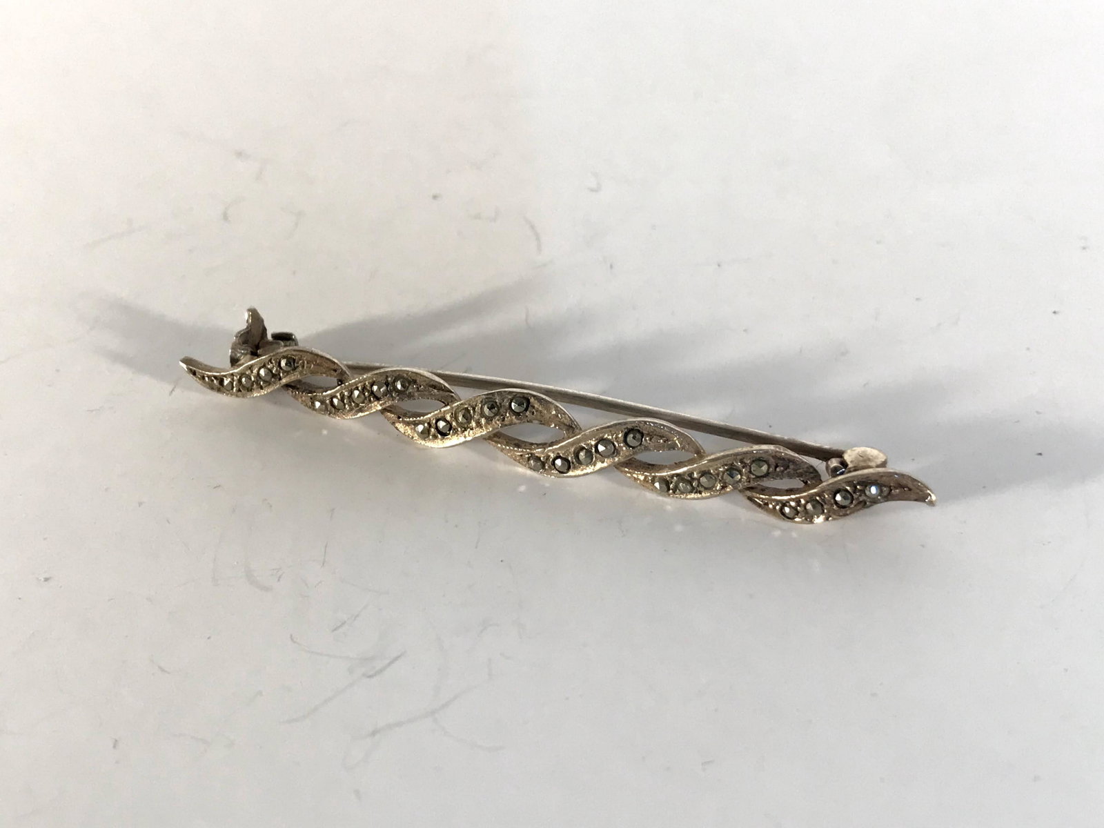 Vintage Long Sterling Silver Marcasite Brooch 2 5/8": Vintage Long Sterling Silver Marcasite Brooch 2 5/8" Please view all photos as they are part of the description and condition of this Item, Feel free to contact me with questions or picture requests! 