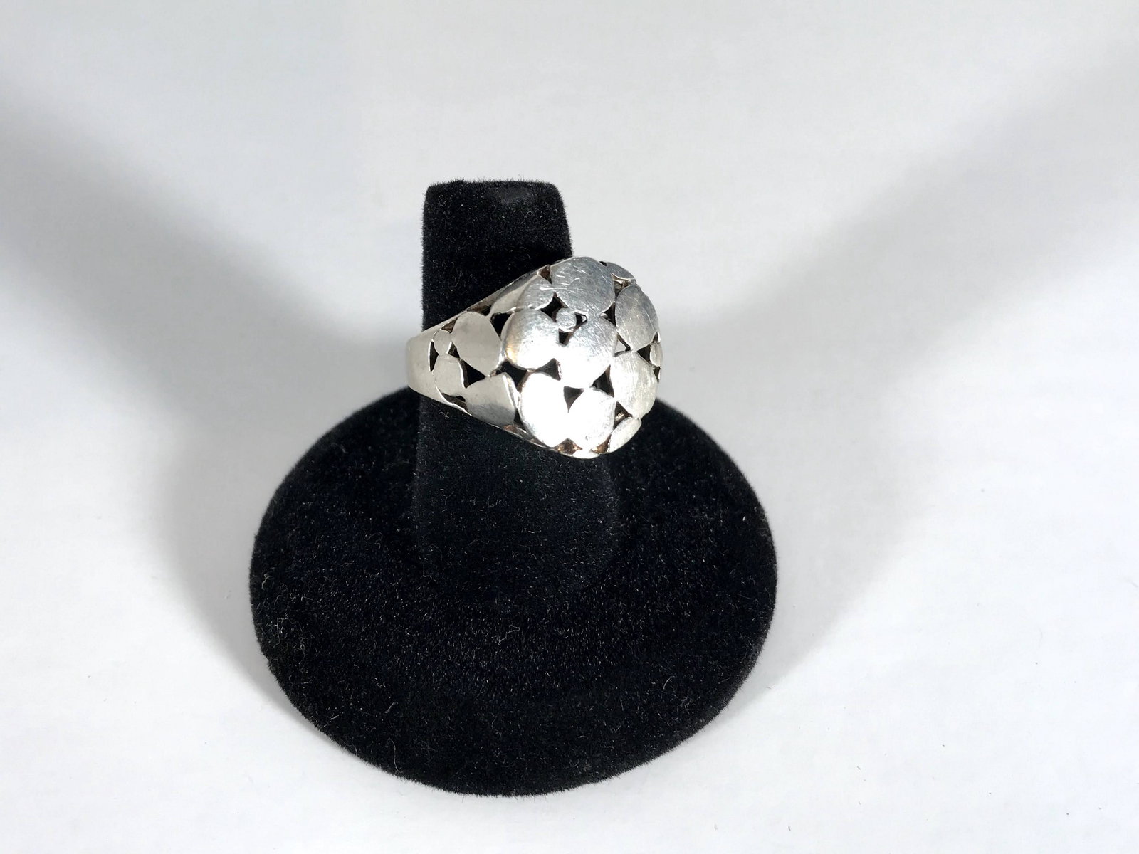 Vintage Sterling Silver Ring 6.5 (1 of 5)