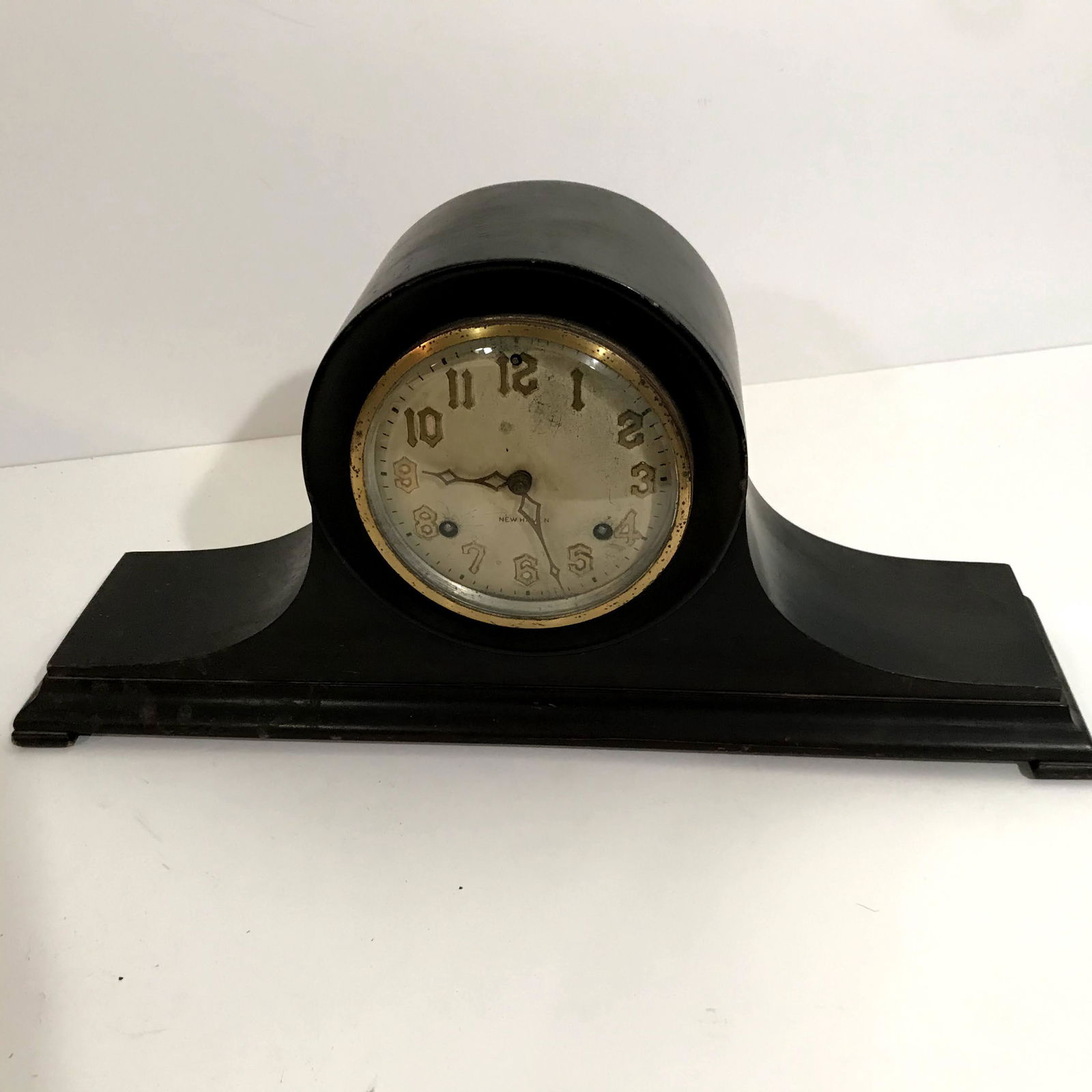 Working New Haven Mantle Clock Chime w/ Pendulum & Key (1 of 4)