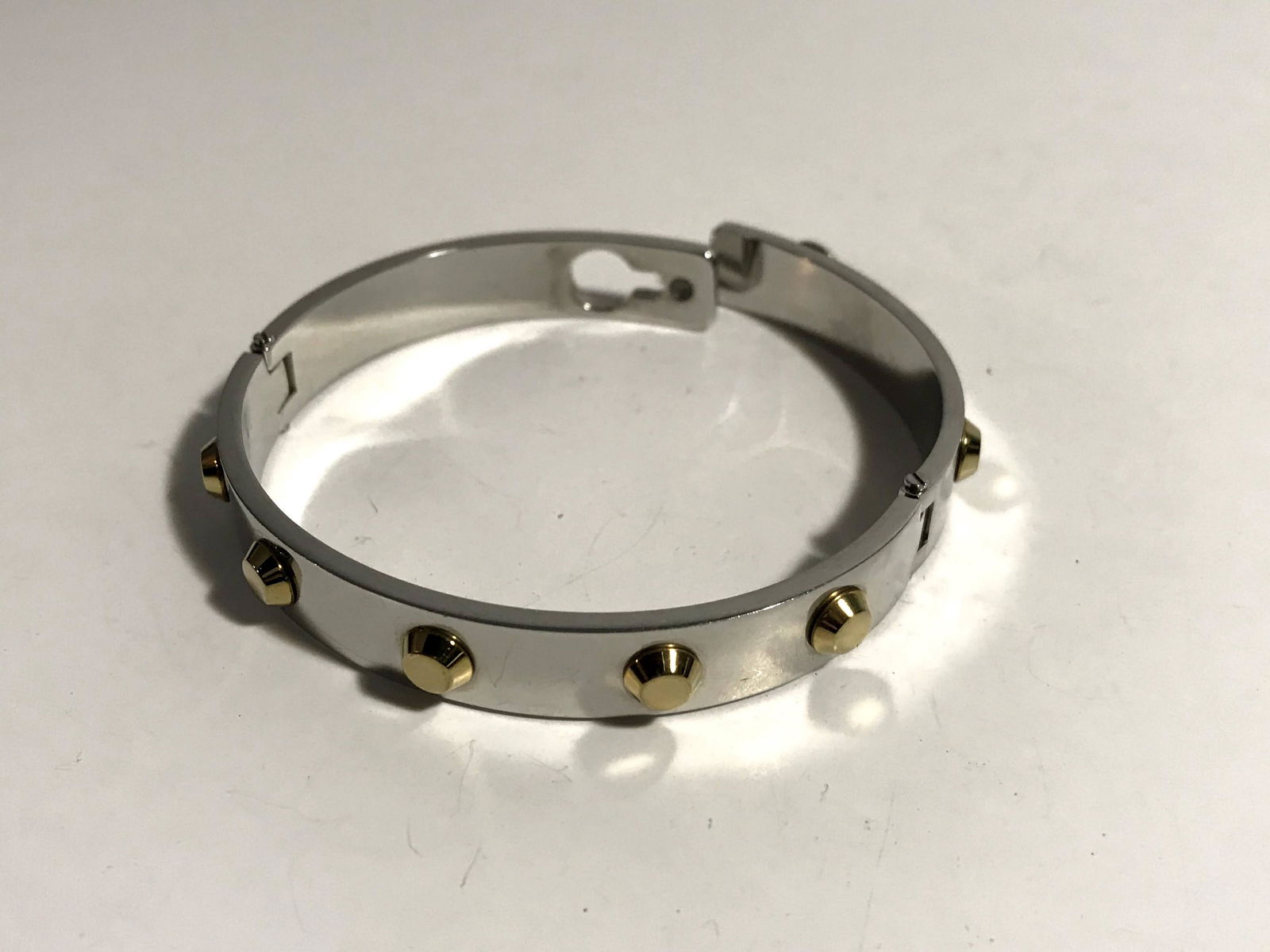 Genuine Michael Kors Silver Bracelet/Bangle Only Worn A (1 of 4)