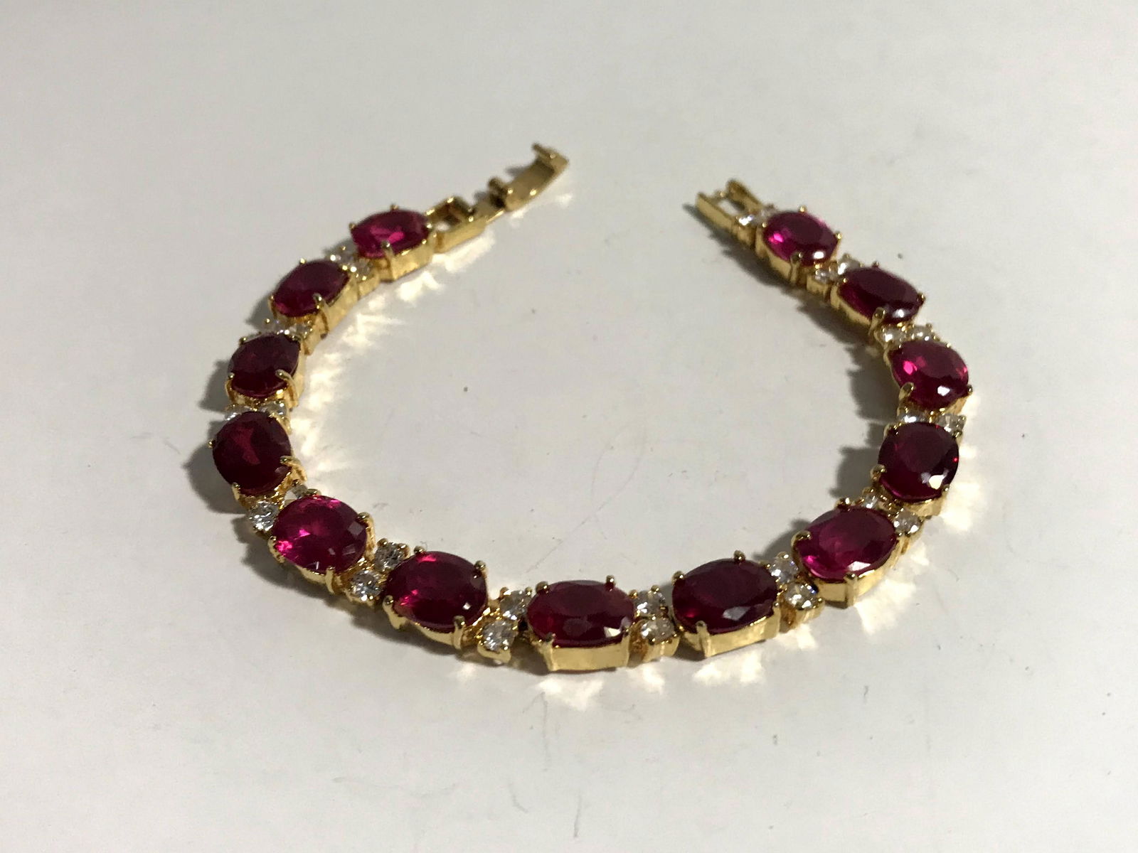 Beautiful Clear and Red Rhinestone Goldtone Bracelet (1 of 4)