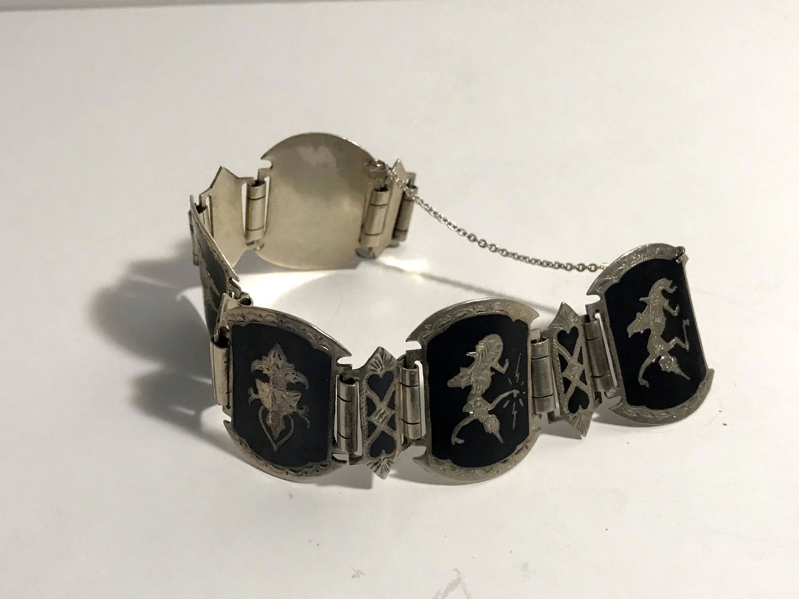 Vintage Siam Sterling Silver Statement Bracelet (1 of 4)