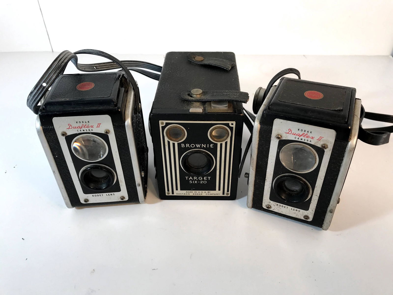 Lot of three Old Cameras 2 Duaflex II Target Six-20 (1 of 5)