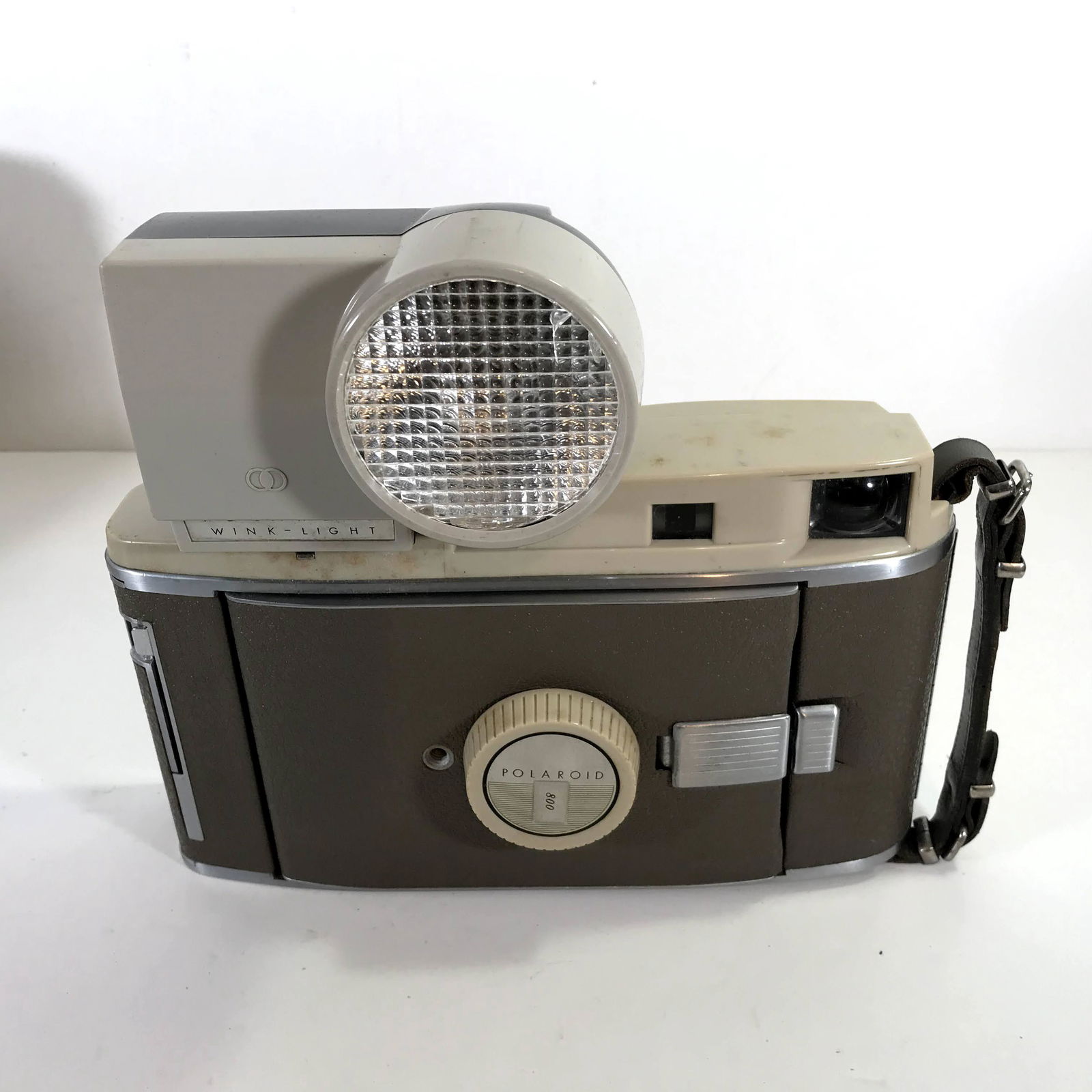 Vintage Polaroid Land Camera The 800 Model With (1 of 6)