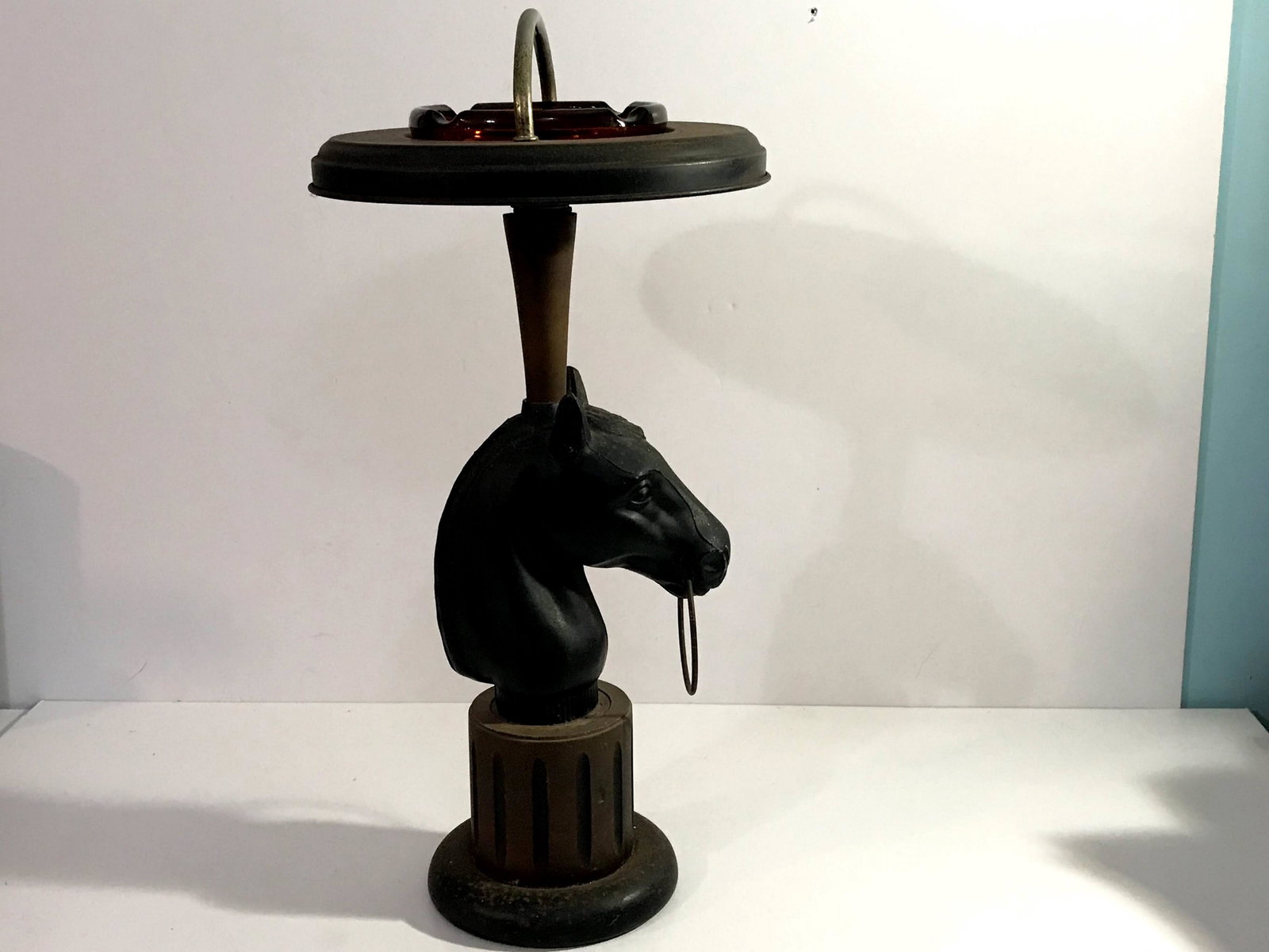 23" Vintage Mid Century Floor Ashtray Horse Head: 23" Vintage Mid Century Floor Ashtray Horse Head Smoking Stand Metal Wood Please view all photos as they are part of the description and condition of this Item, Feel free to contact me with questions 