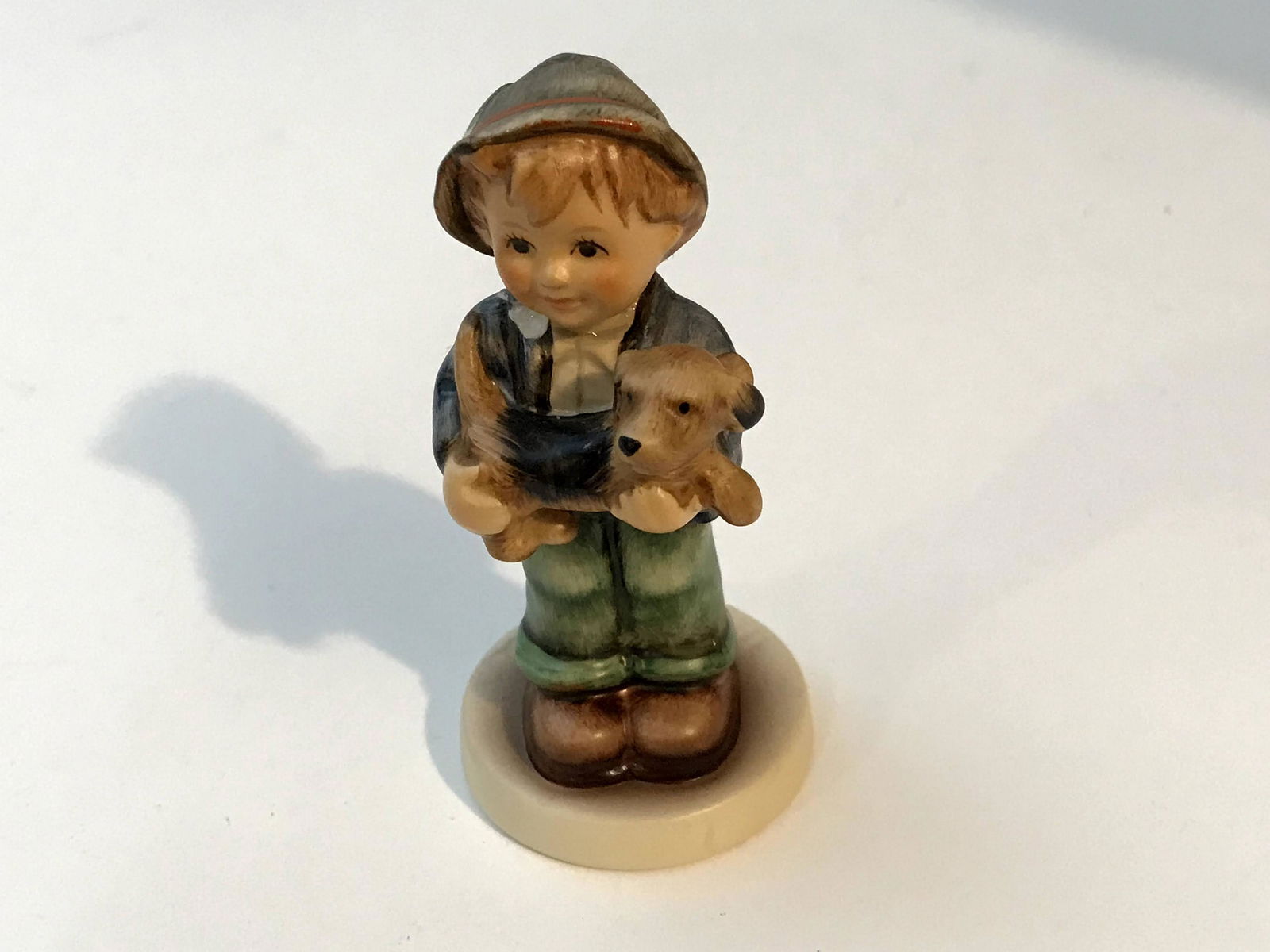 My Dearest Friend #2229 Goebel Hummel Figurine. Height:: My Dearest Friend #2229 Goebel Hummel Figurine. Height: 3.25 Please view all photos as they are part of the description and condition of this Item, Feel free to contact me with questions or picture re