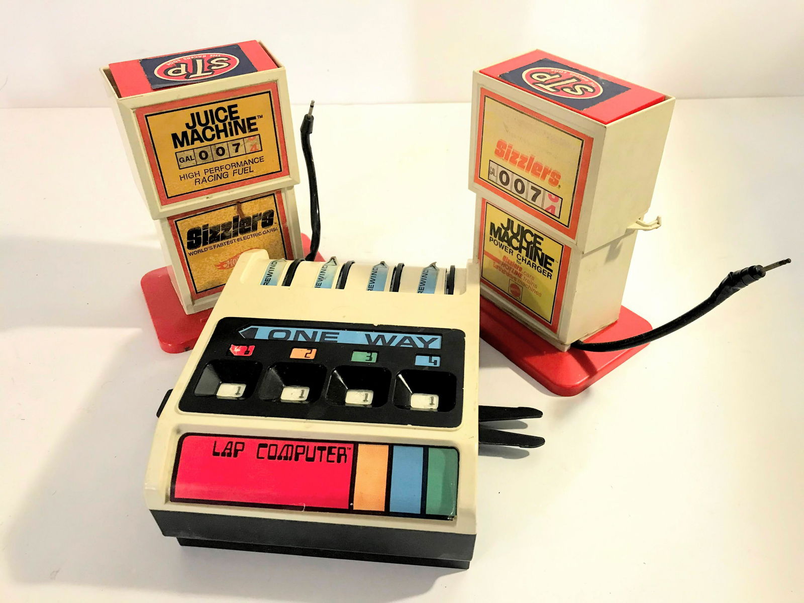 Two Vintage 1969 Sizzlers Charger - Redline Mattel Hot: Two Vintage 1969 Sizzlers Charger - Redline Mattel Hot Wheels Juice Machines & Lap Computer Hot Wheels Redline Sizzlers California 500 Race Set Lap Computer - vintage Please view all photos as they ar