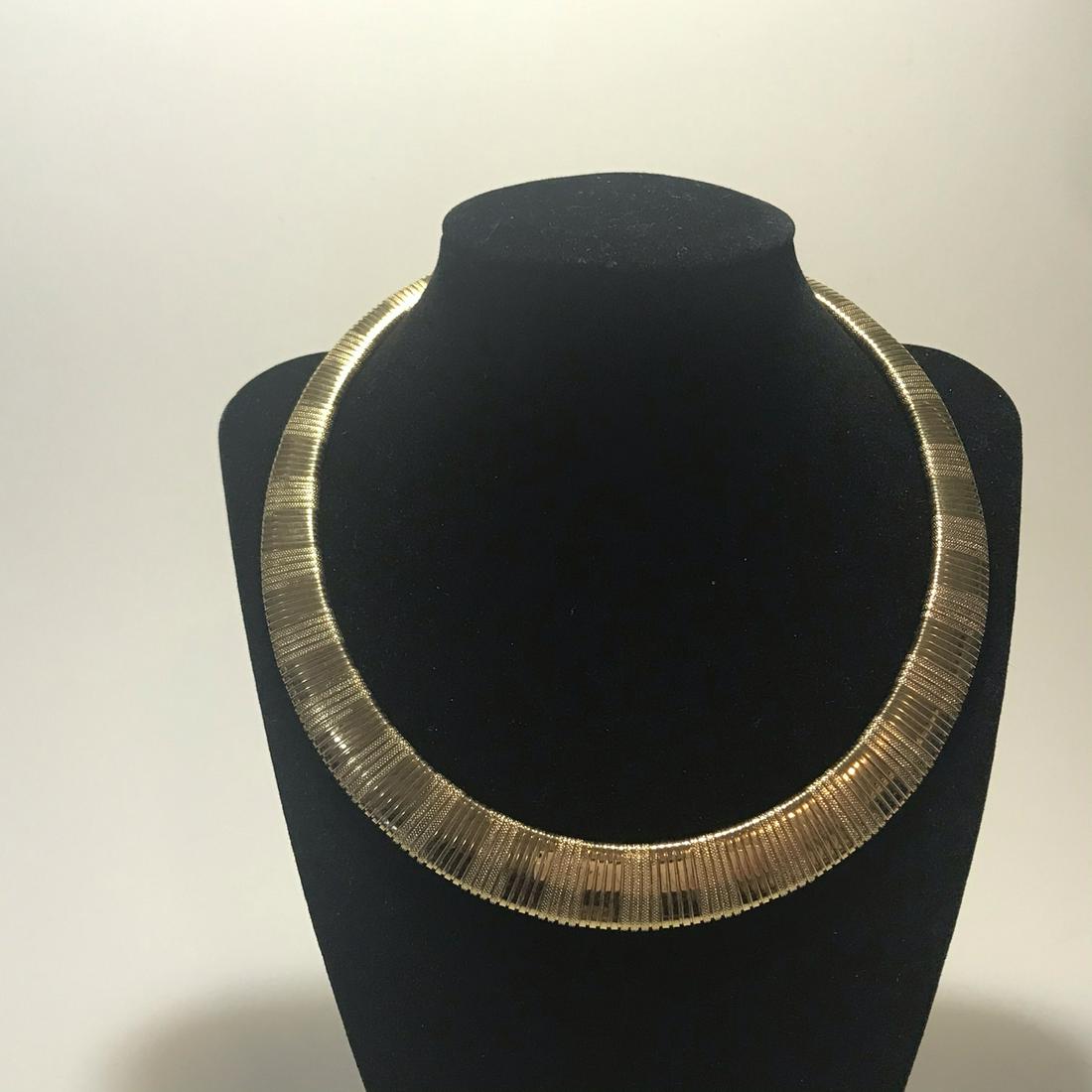 Wide Gold Tone Vintage Choker Necklace 12": Please view all photos as they are part of the description and condition of this Item, Feel free to contact me with questions or picture requests!. Used Item AS IS