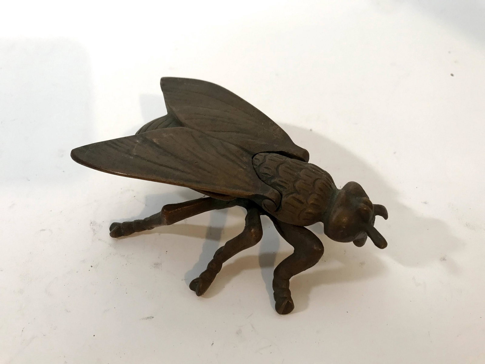 Antique/Vintage Brass Fly Ashtray Approx. 4 1/2 Old: Antique/Vintage Brass Fly Ashtray Approx. 4 1/2 Old One Please view all photos as they are part of the description and condition of this Item, Feel free to contact me with questions or picture request