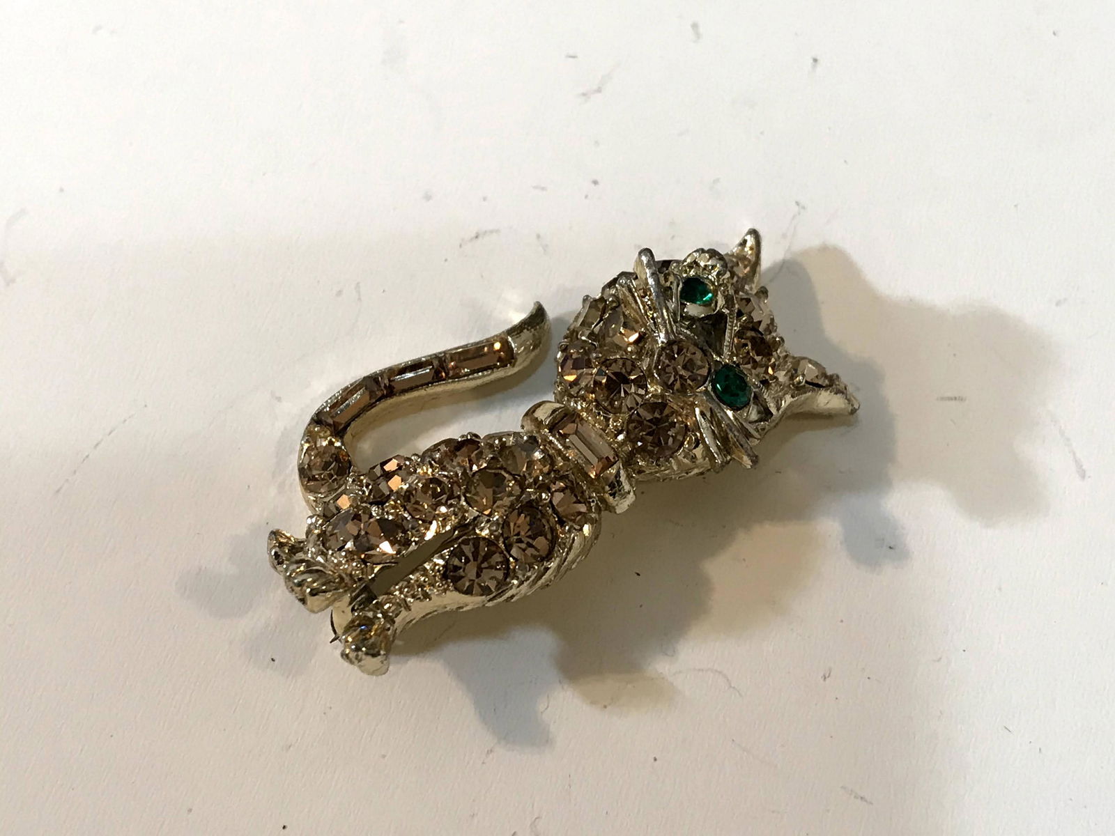 Vintage Green Eyed Rhinestone Cat Brooch 2" (1 of 3)